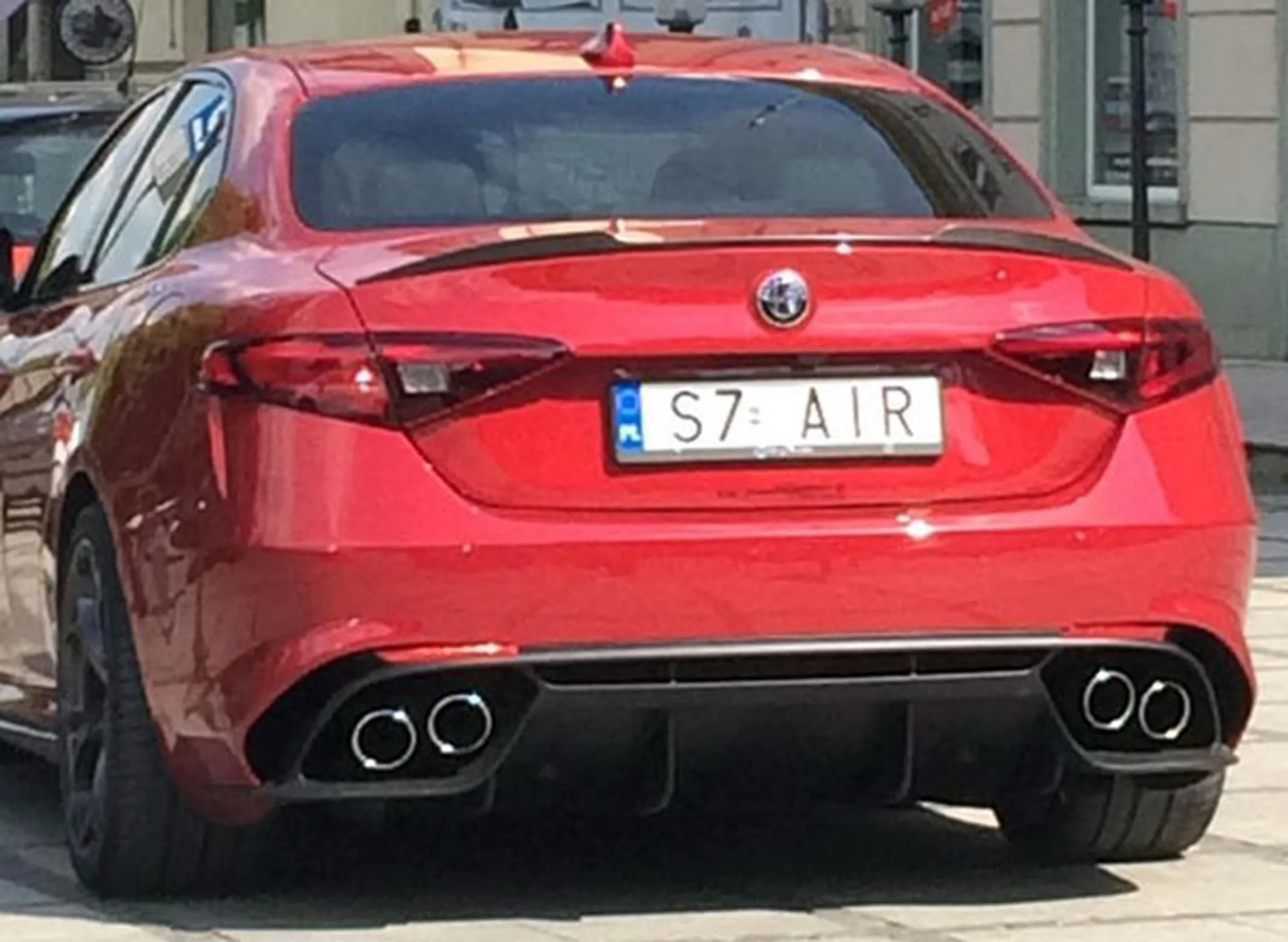 Fajny numer, blacha S7 AIR