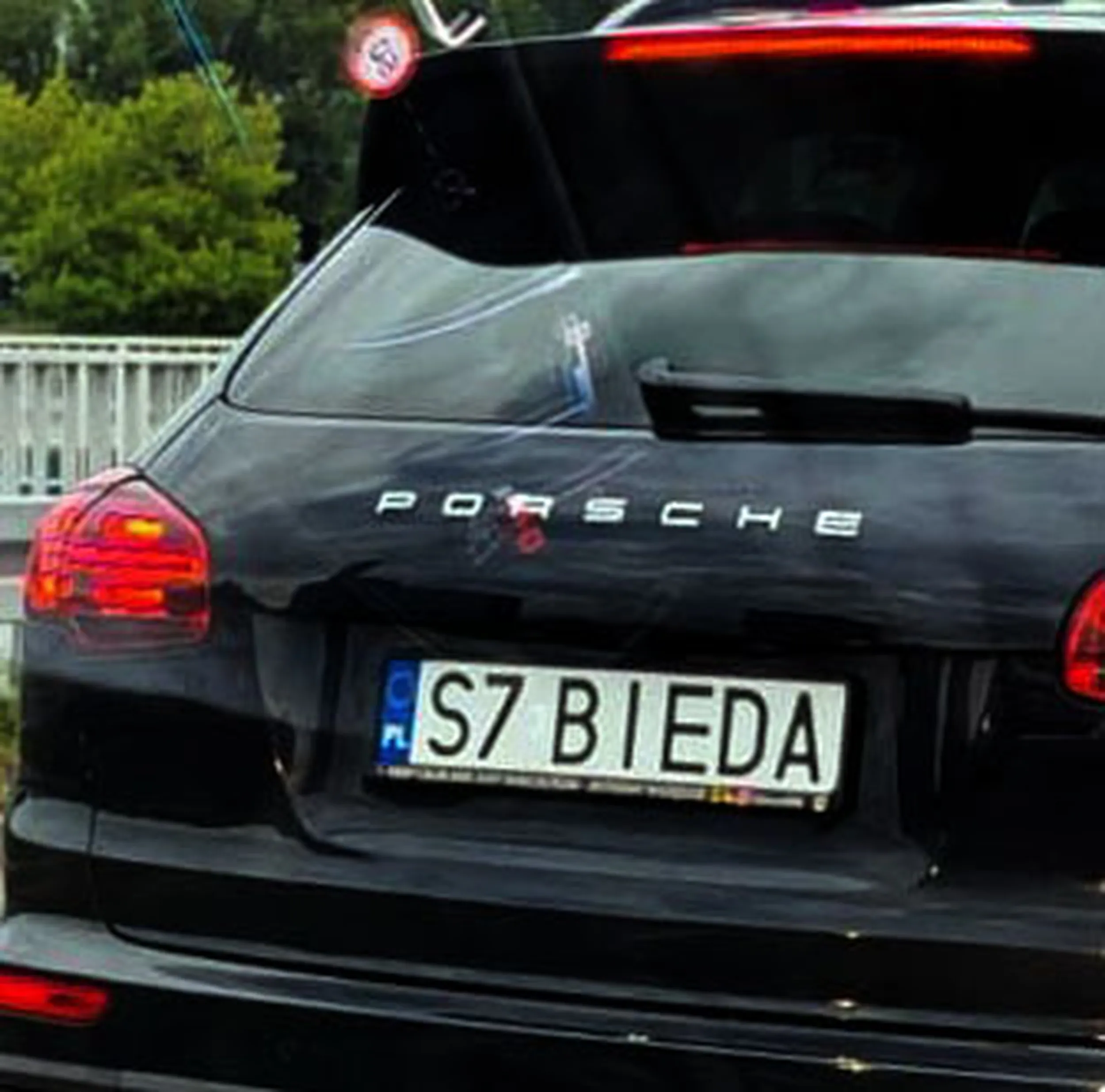 Fajny numer, blacha S7 BIEDA