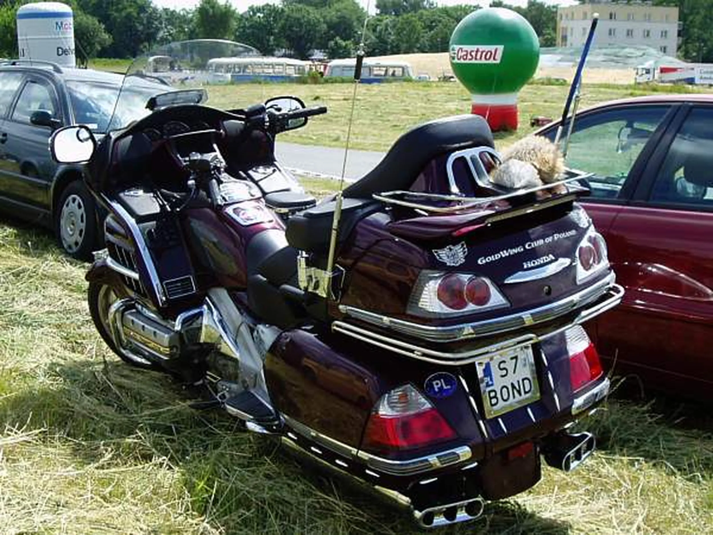 Fajny numer, blacha S7 BOND