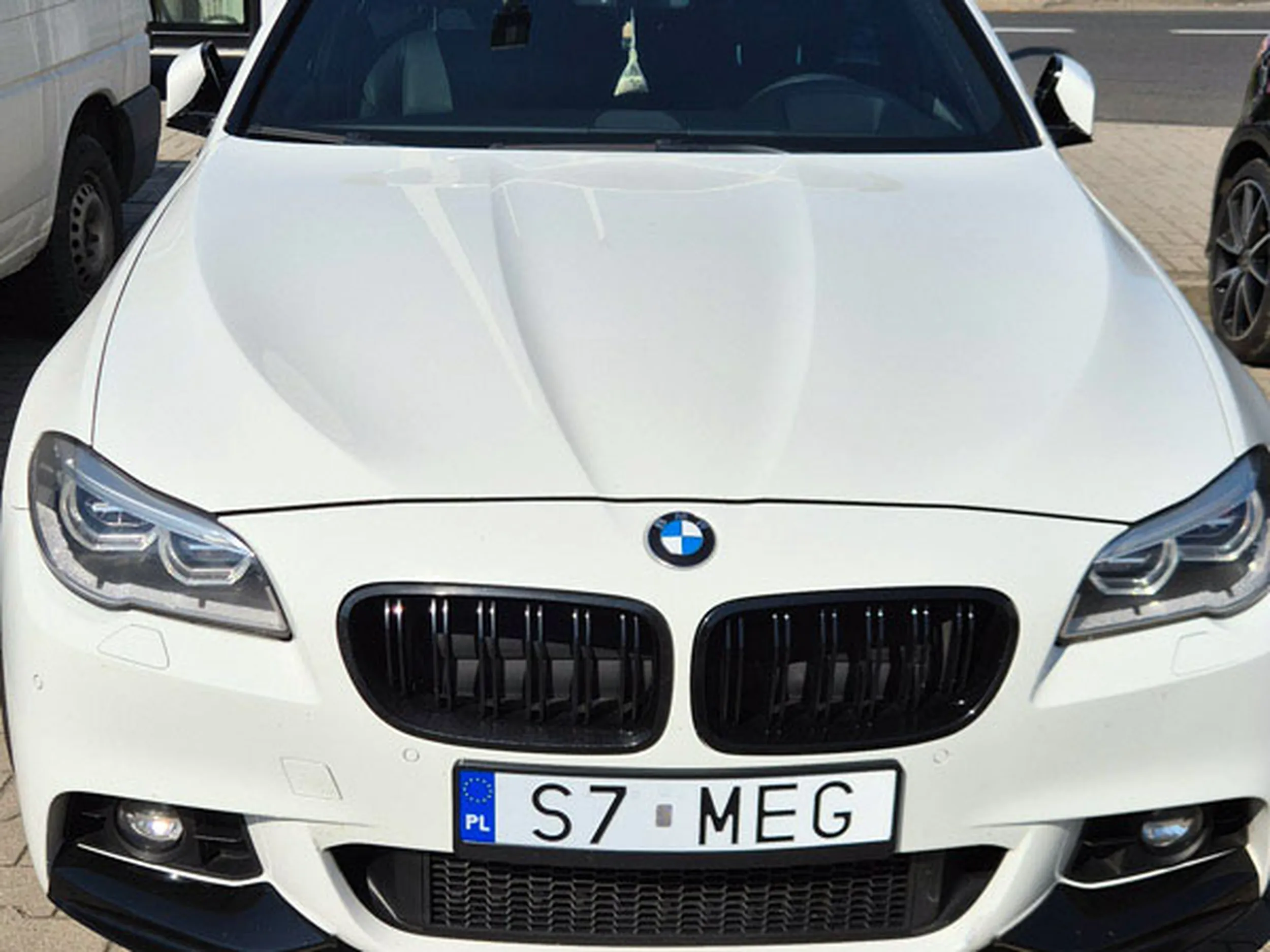 Fajny numer, blacha S7 MEG