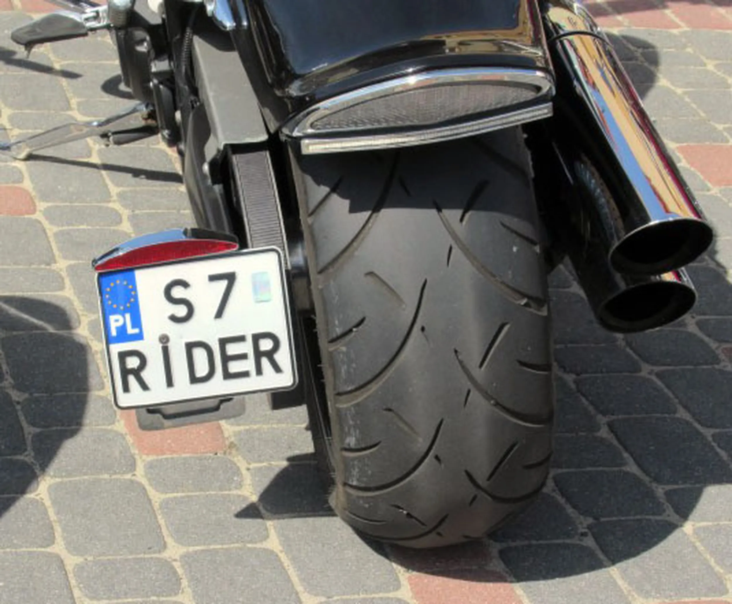 Fajny numer, blacha S7 RIDER