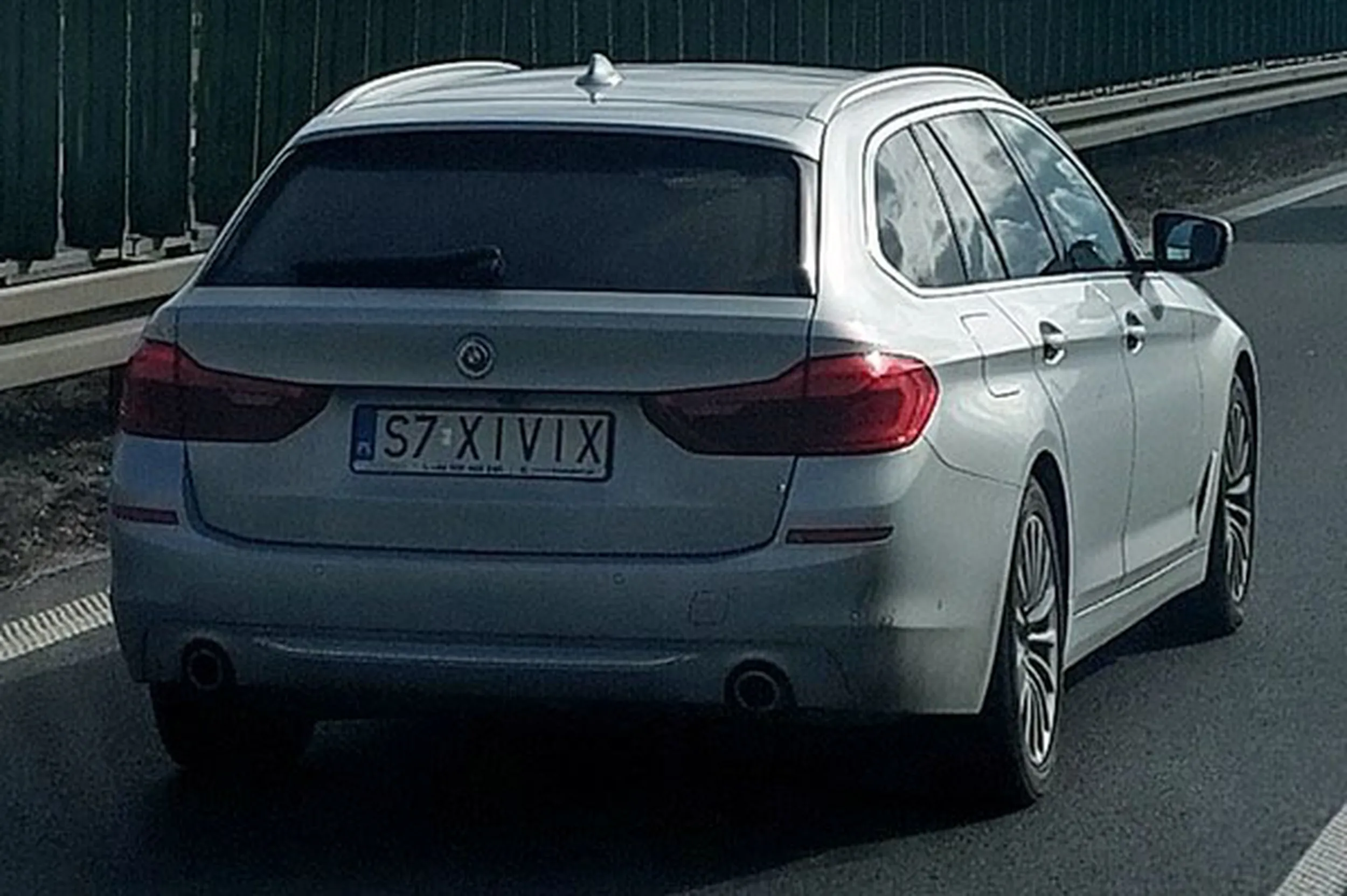 Fajny numer, blacha S7 XIVIX