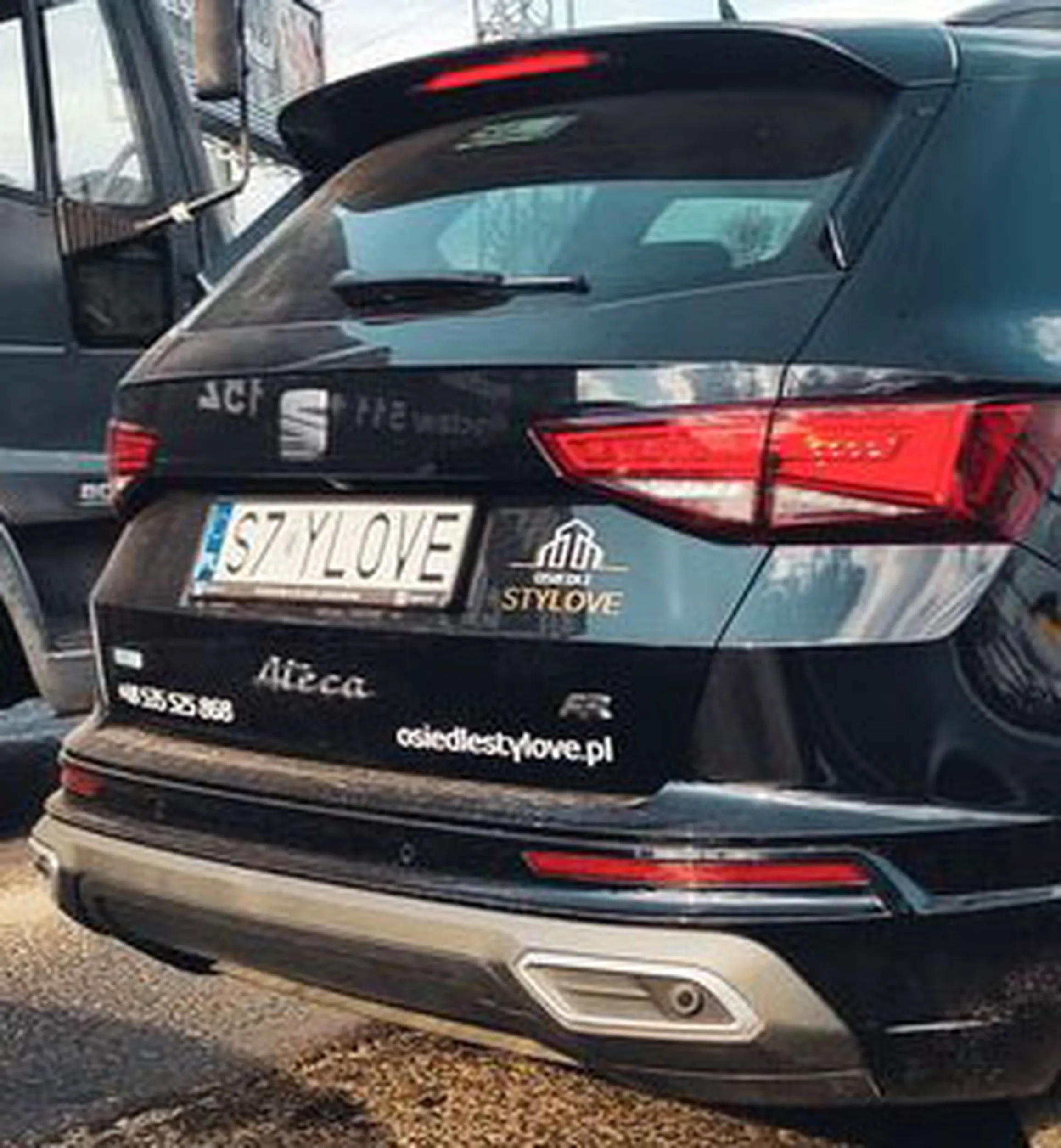 Fajny numer, blacha S7 YLOVE