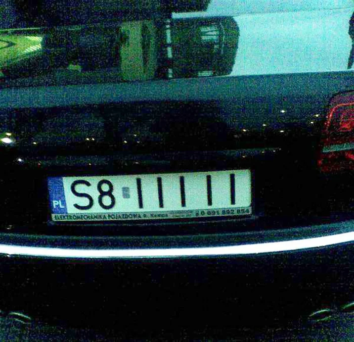 Fajny numer, blacha S8 IIIII