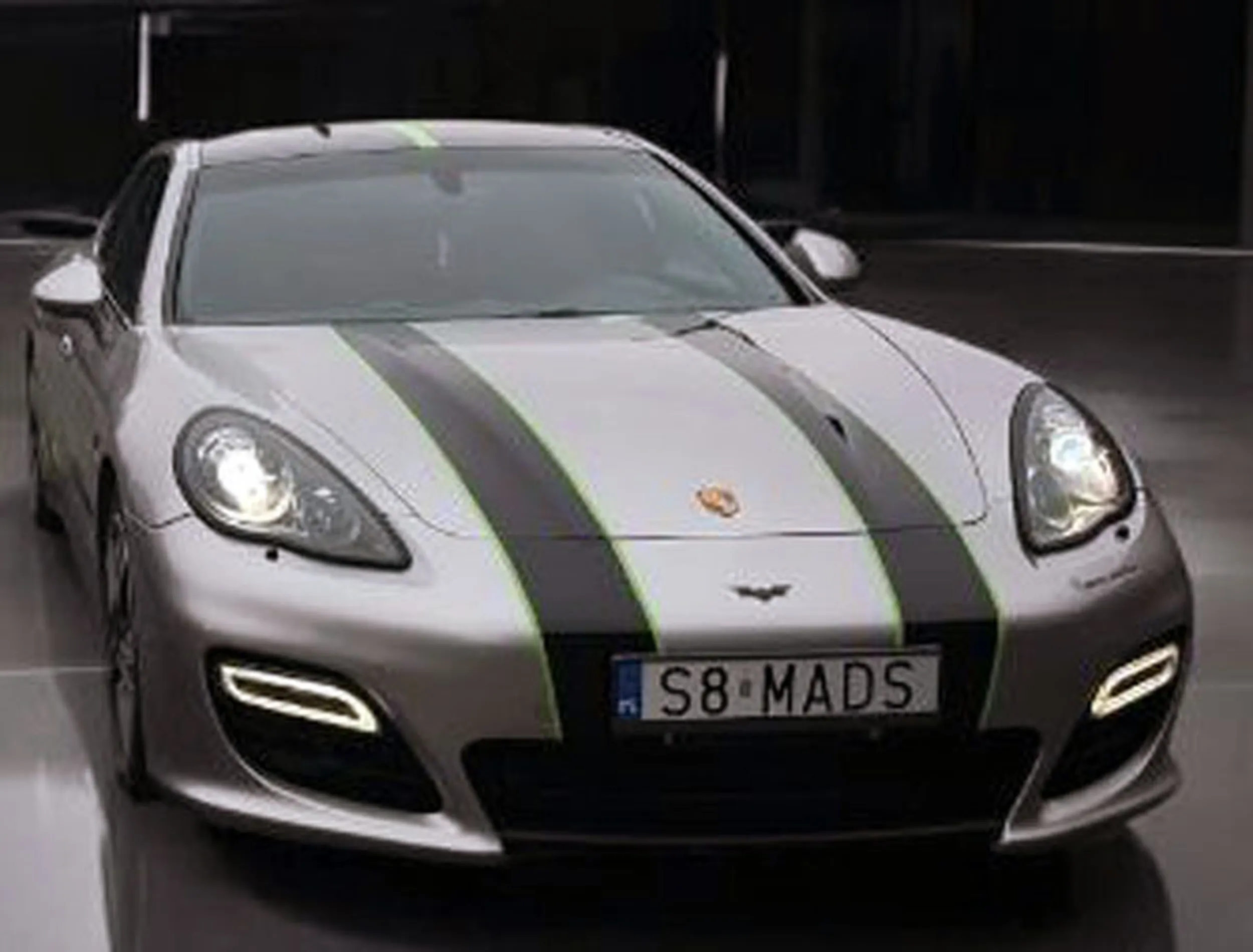 Fajny numer, blacha S8 MADS