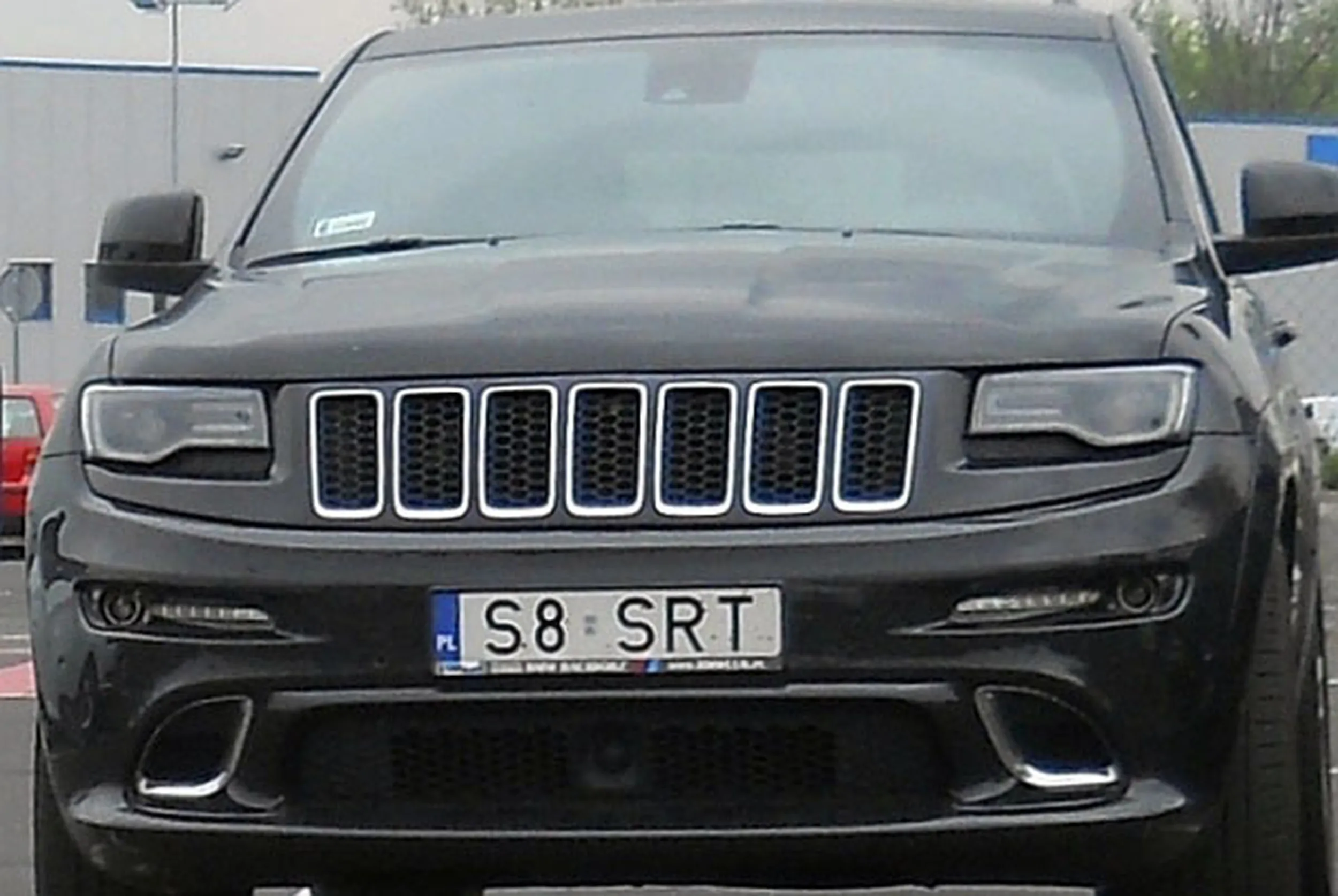 Fajny numer, blacha S8 SRT