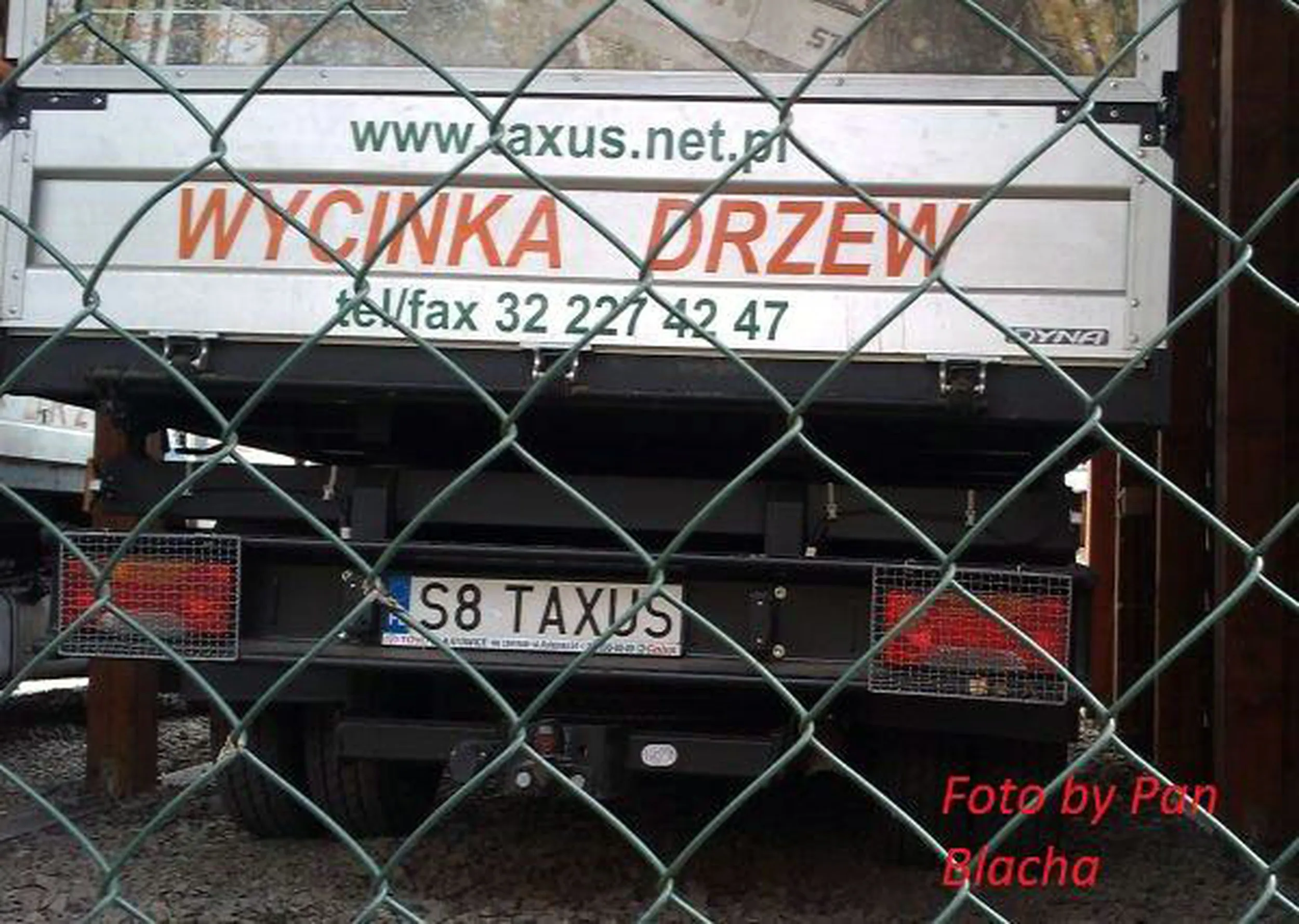 Fajny numer, blacha S8 TAXUS