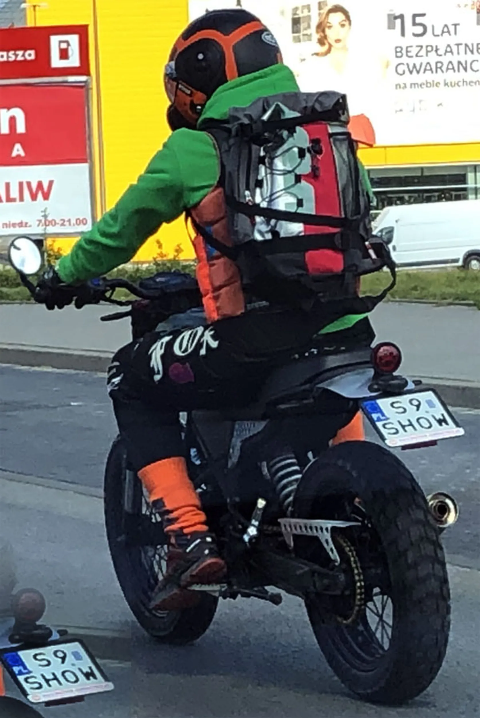 Fajny numer, blacha S9 SHOW