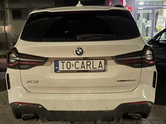 Fajny numer, blacha T0 CARLA