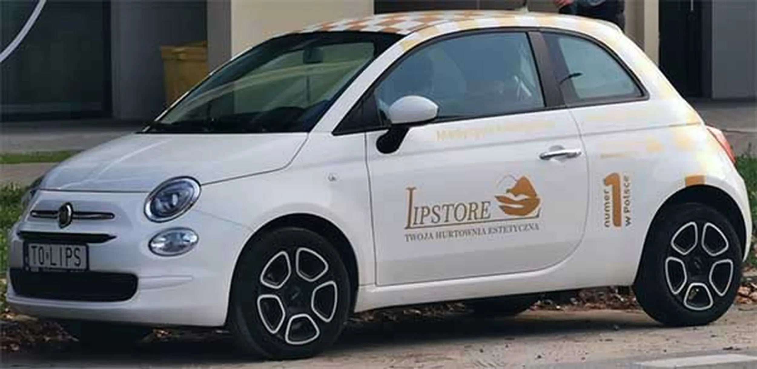 Fajny numer, blacha T0 LIPS