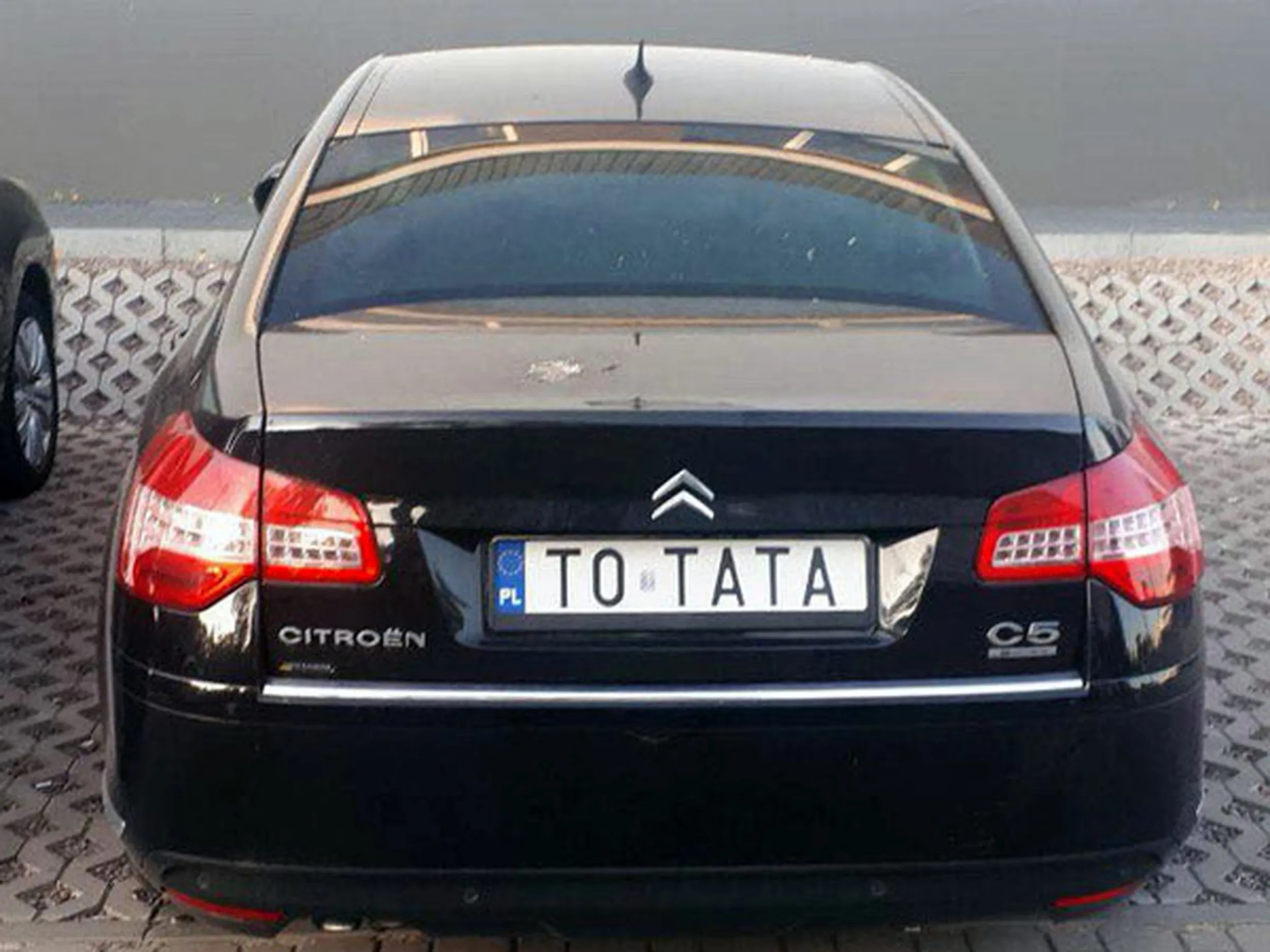 Fajny numer, blacha T0 TATA