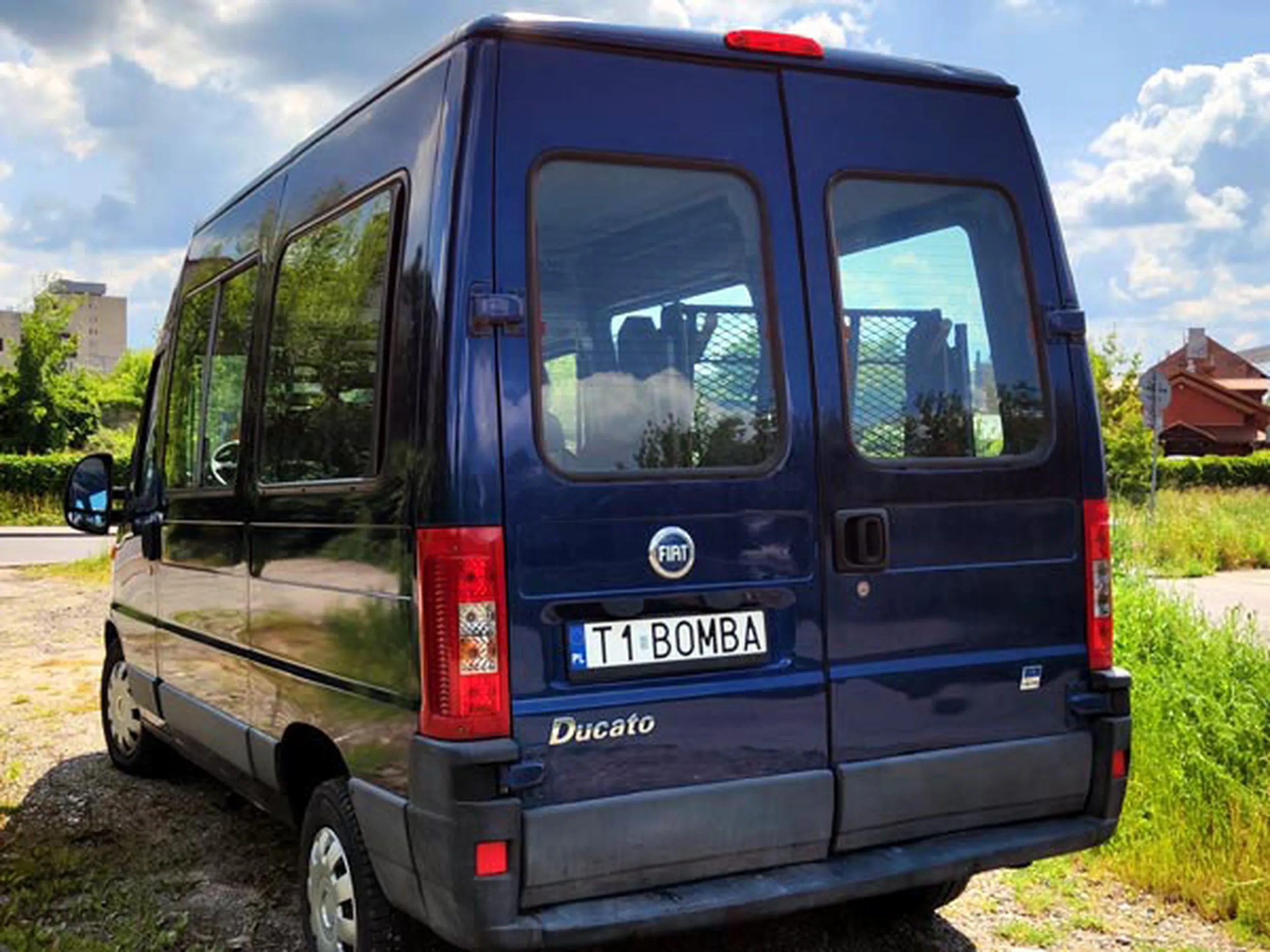 Fajny numer, blacha T1 BOMBA