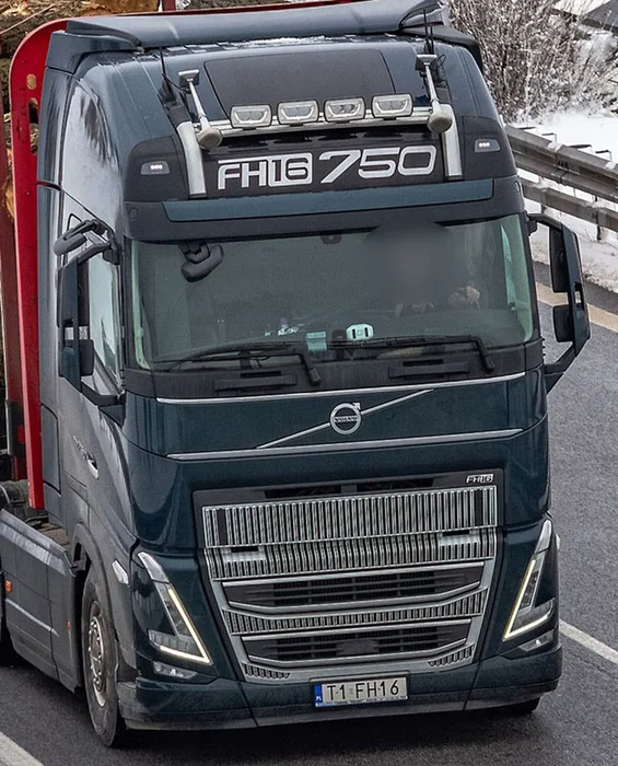 Fajny numer, blacha T1 FH16