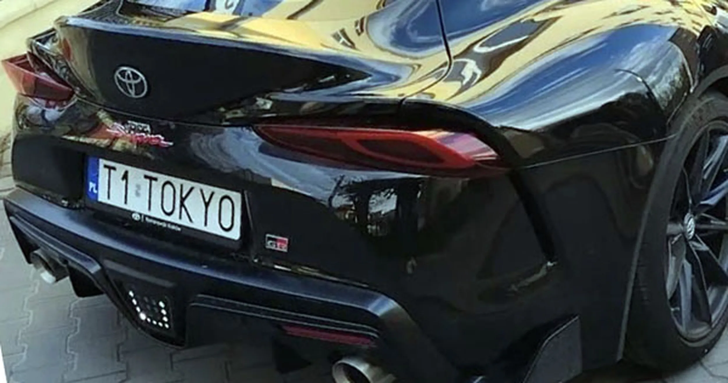 Fajny numer, blacha T1 TOKYO