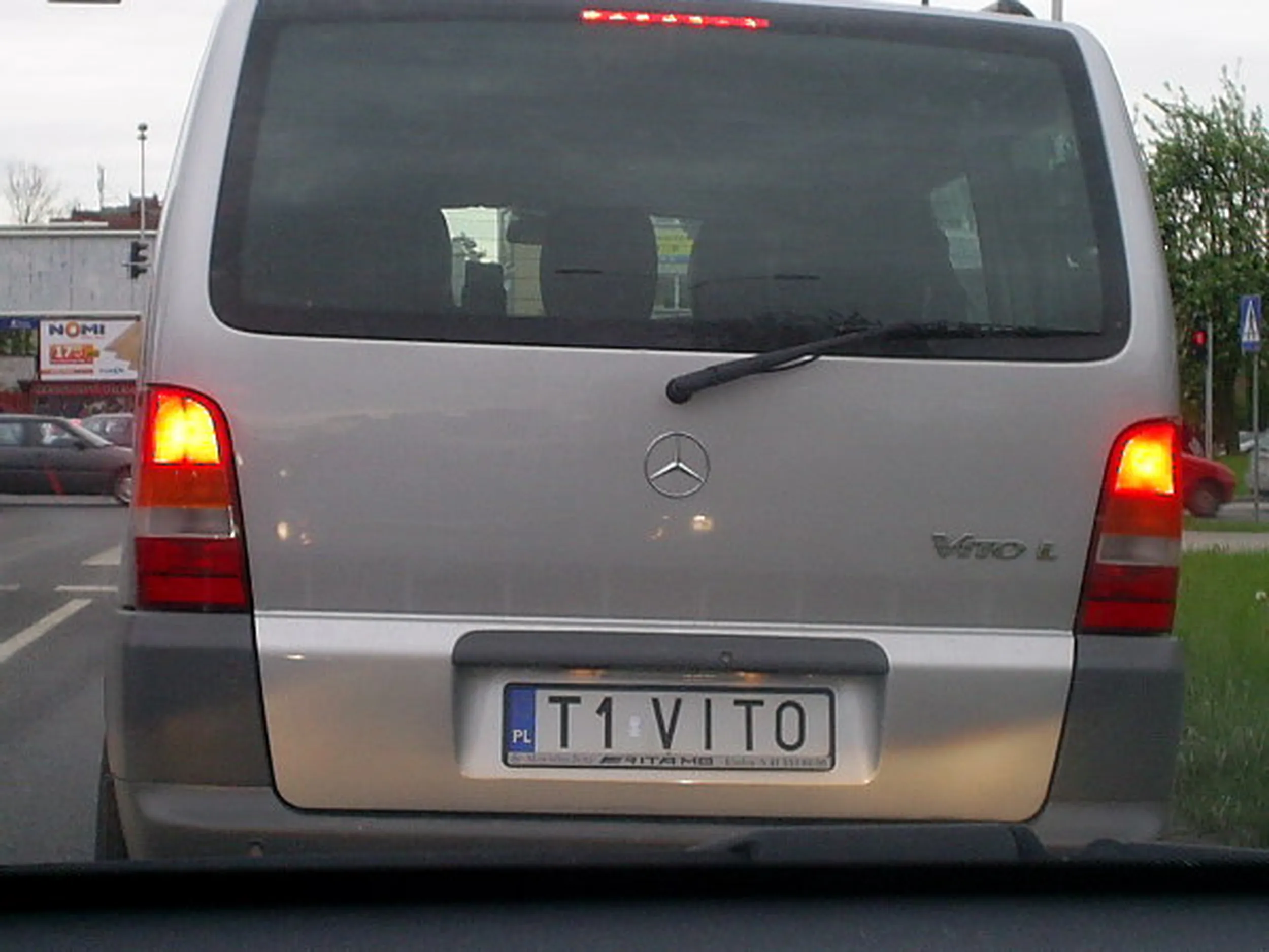 Fajny numer, blacha T1 VITO