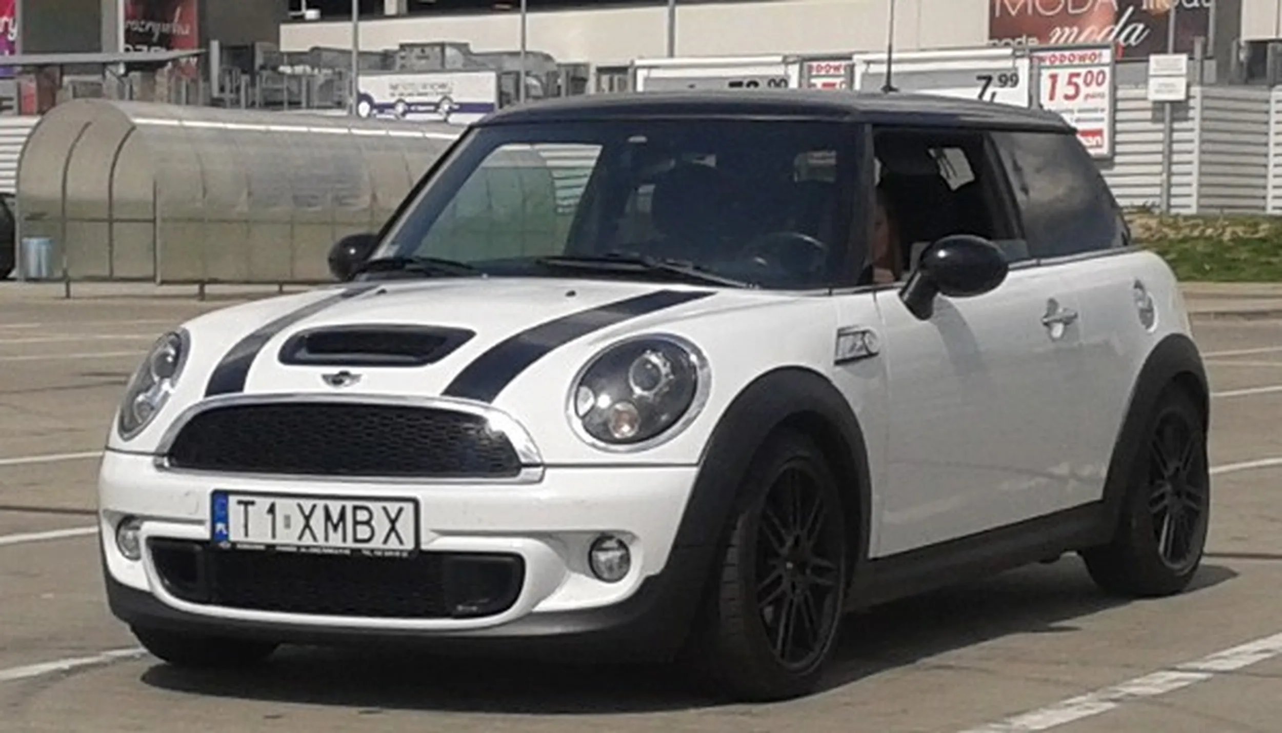 Fajny numer, blacha T1 XMBX