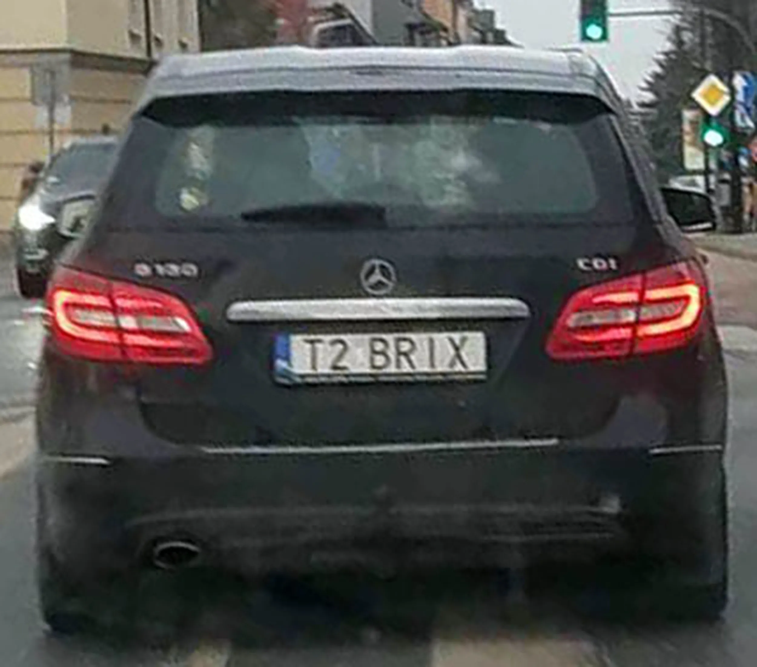 Fajny numer, blacha T2 BRIX