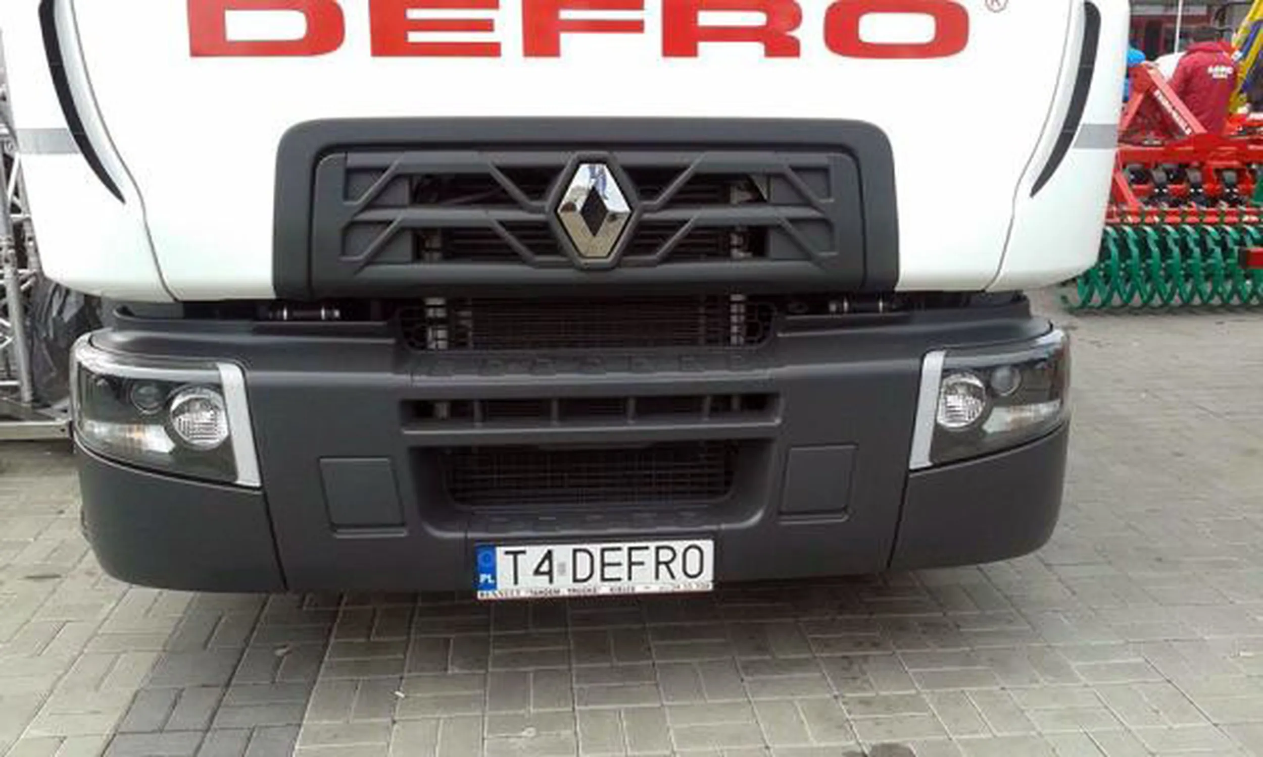 Fajny numer, blacha T4 DEFRO