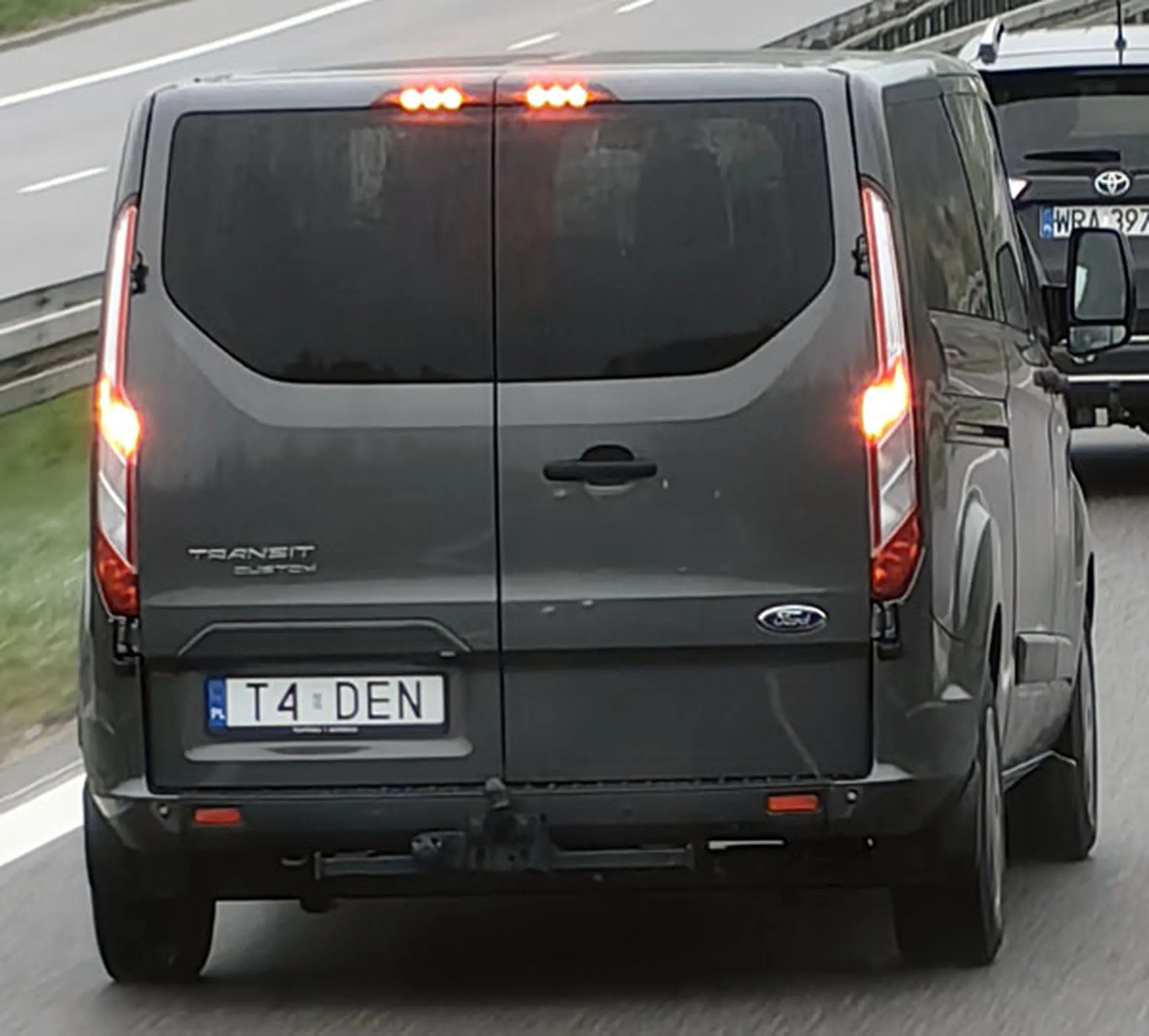 Fajny numer, blacha T4 DEN