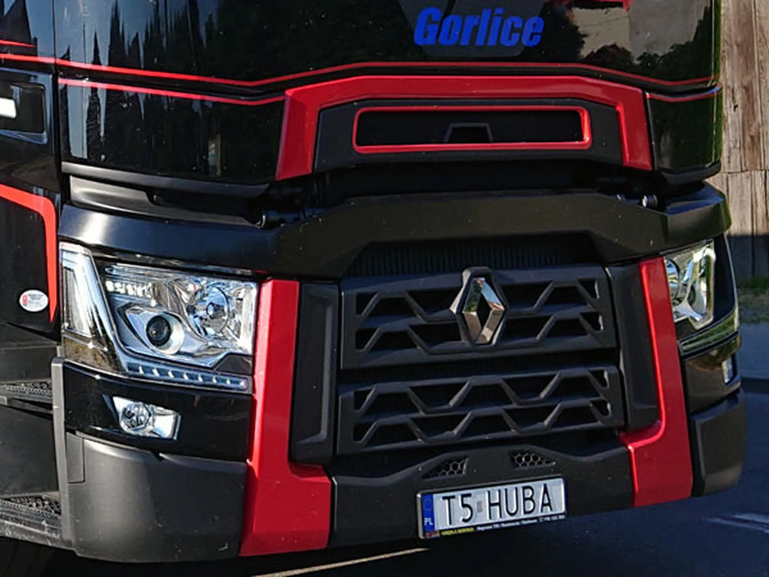 Fajny numer, blacha T5 HUBA