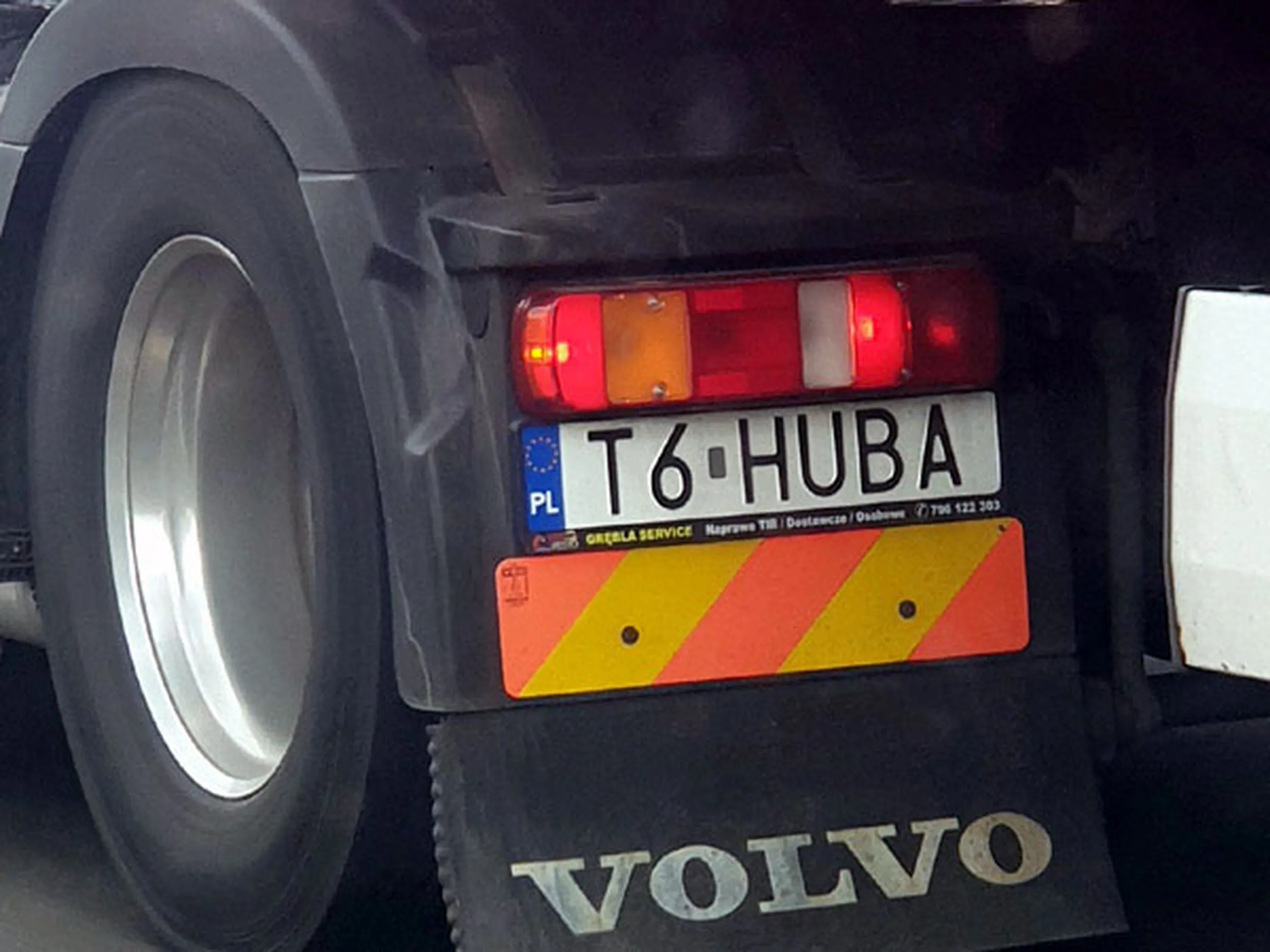 Fajny numer, blacha T6 HUBA