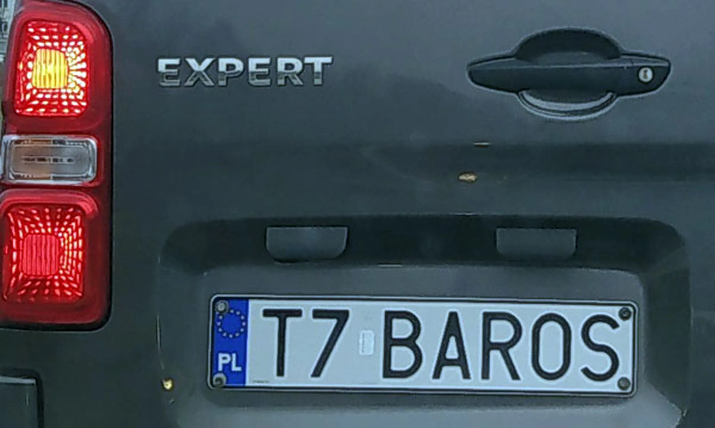 Fajny numer, blacha T7 BAROS