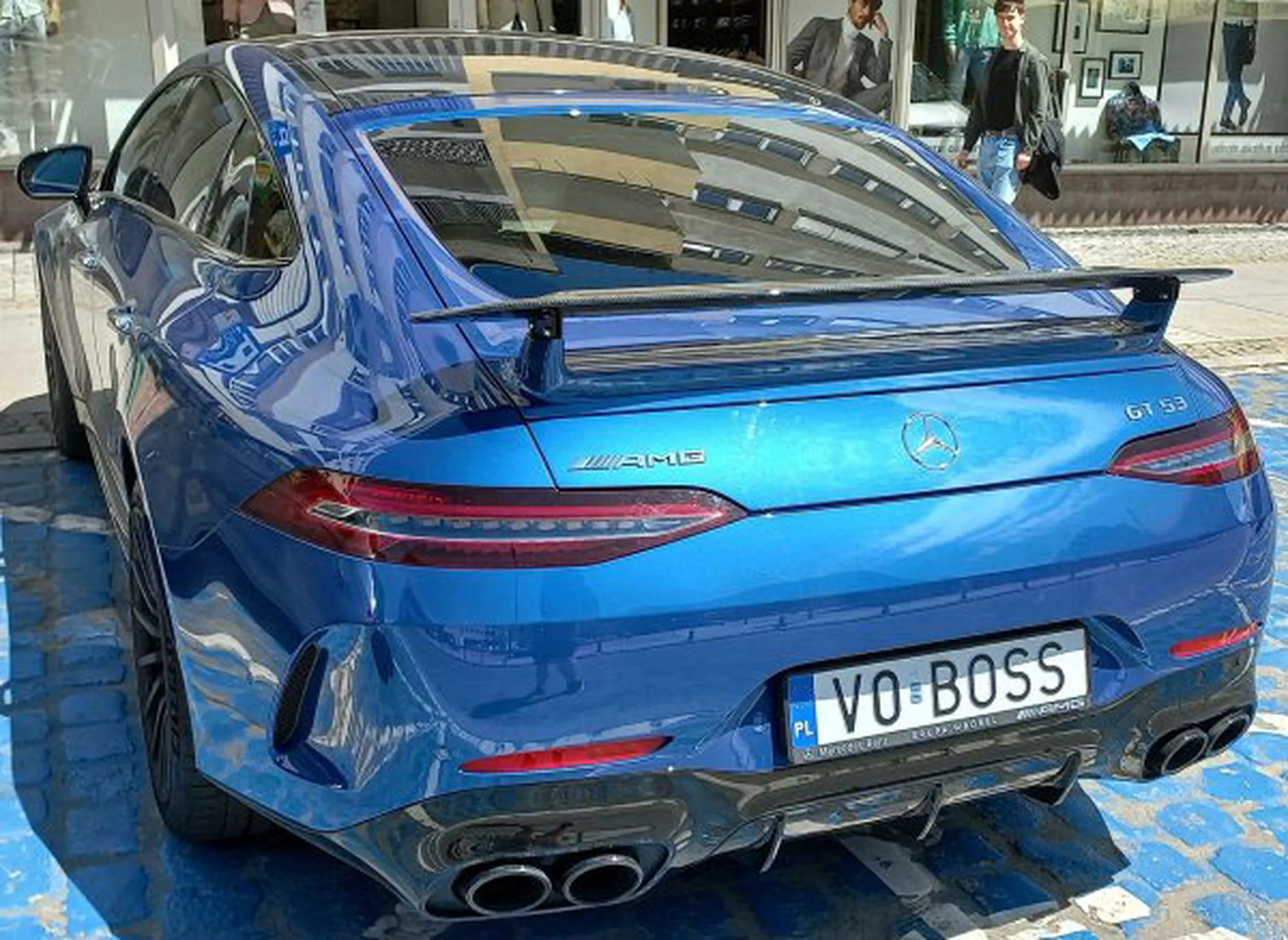 Fajny numer, blacha V0 BOSS