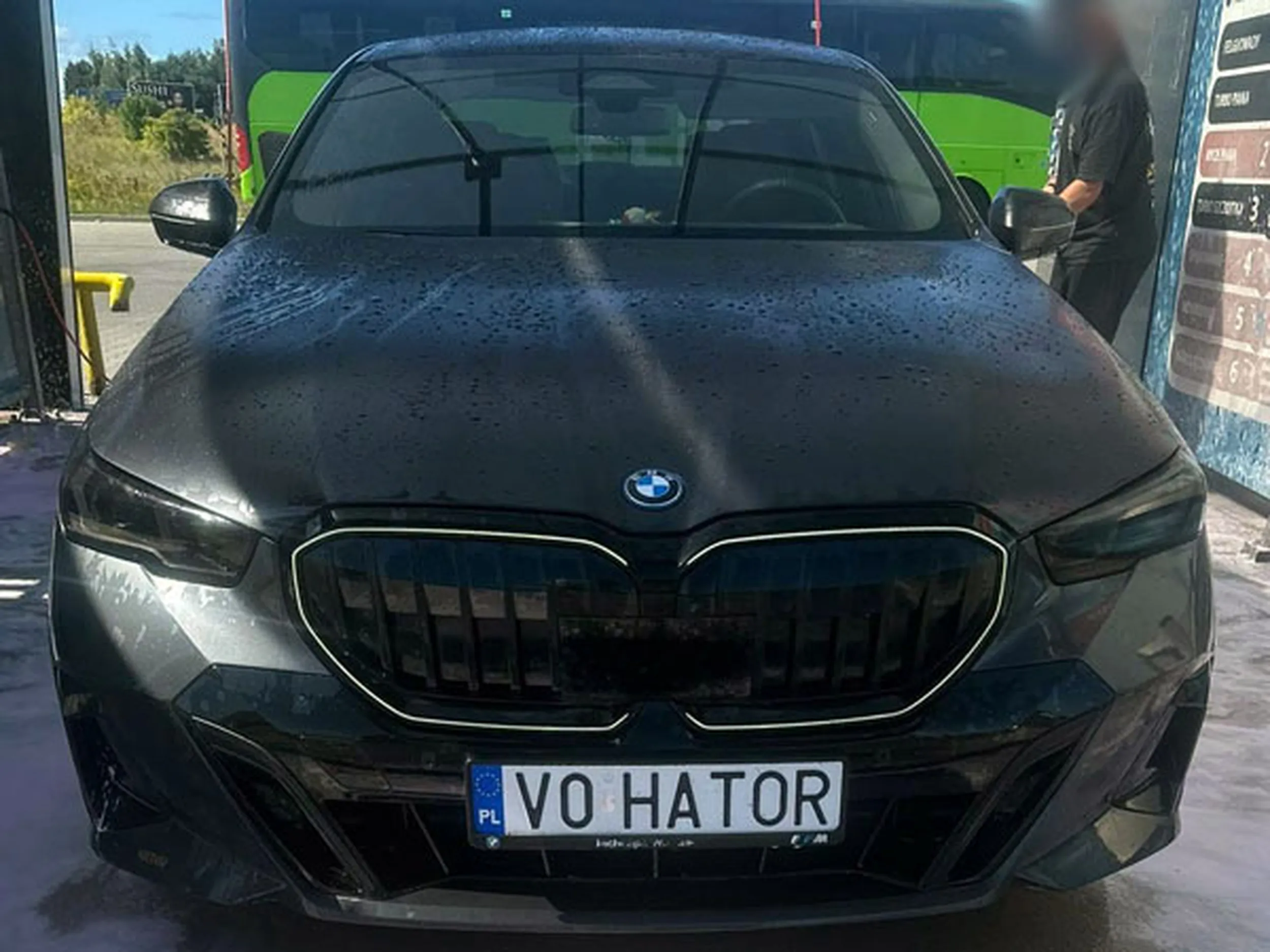 Fajny numer, blacha V0 HATOR