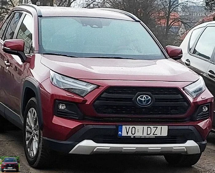 Fajny numer, blacha V0 IDZI