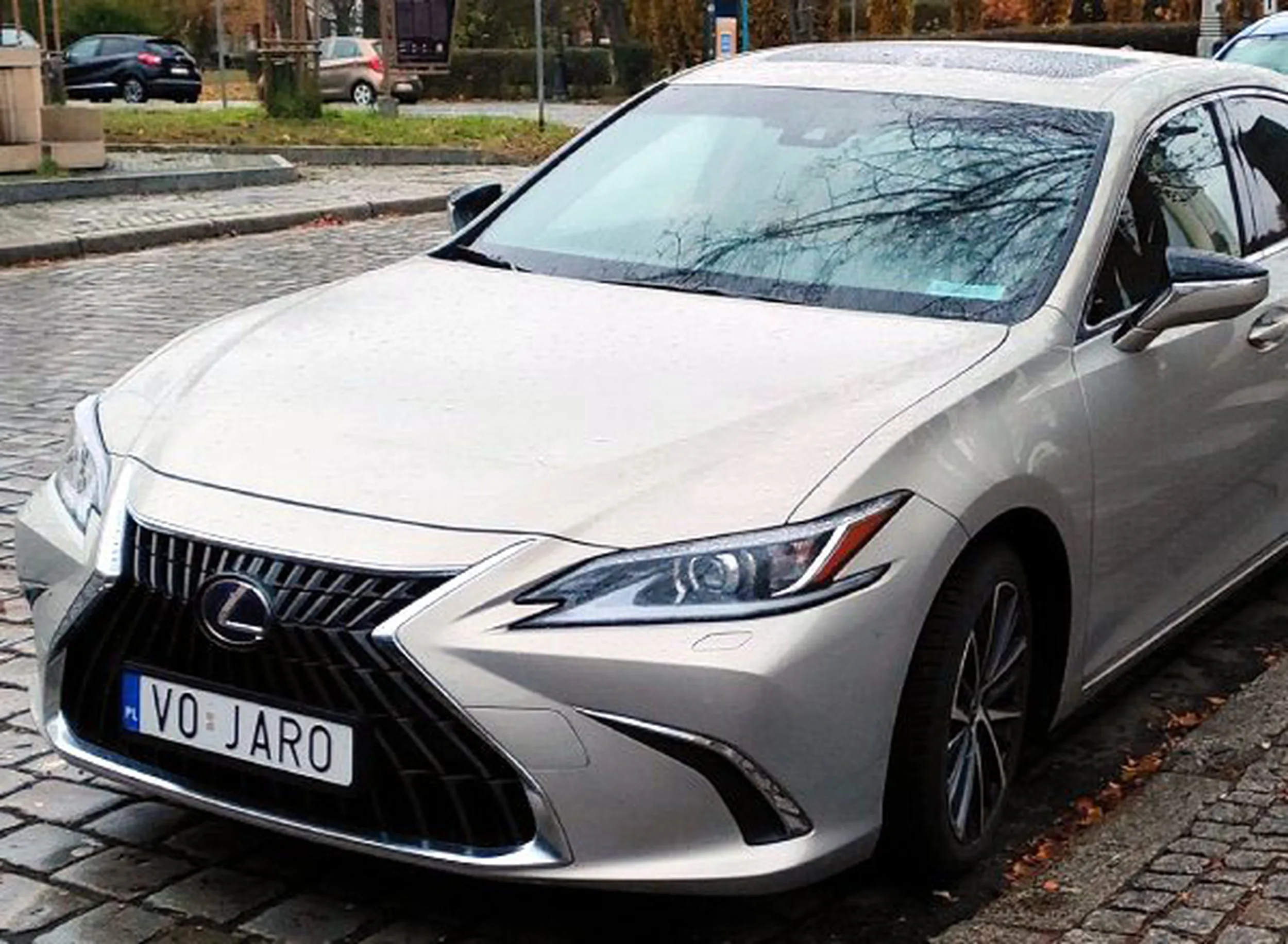 Fajny numer, blacha V0 JARO