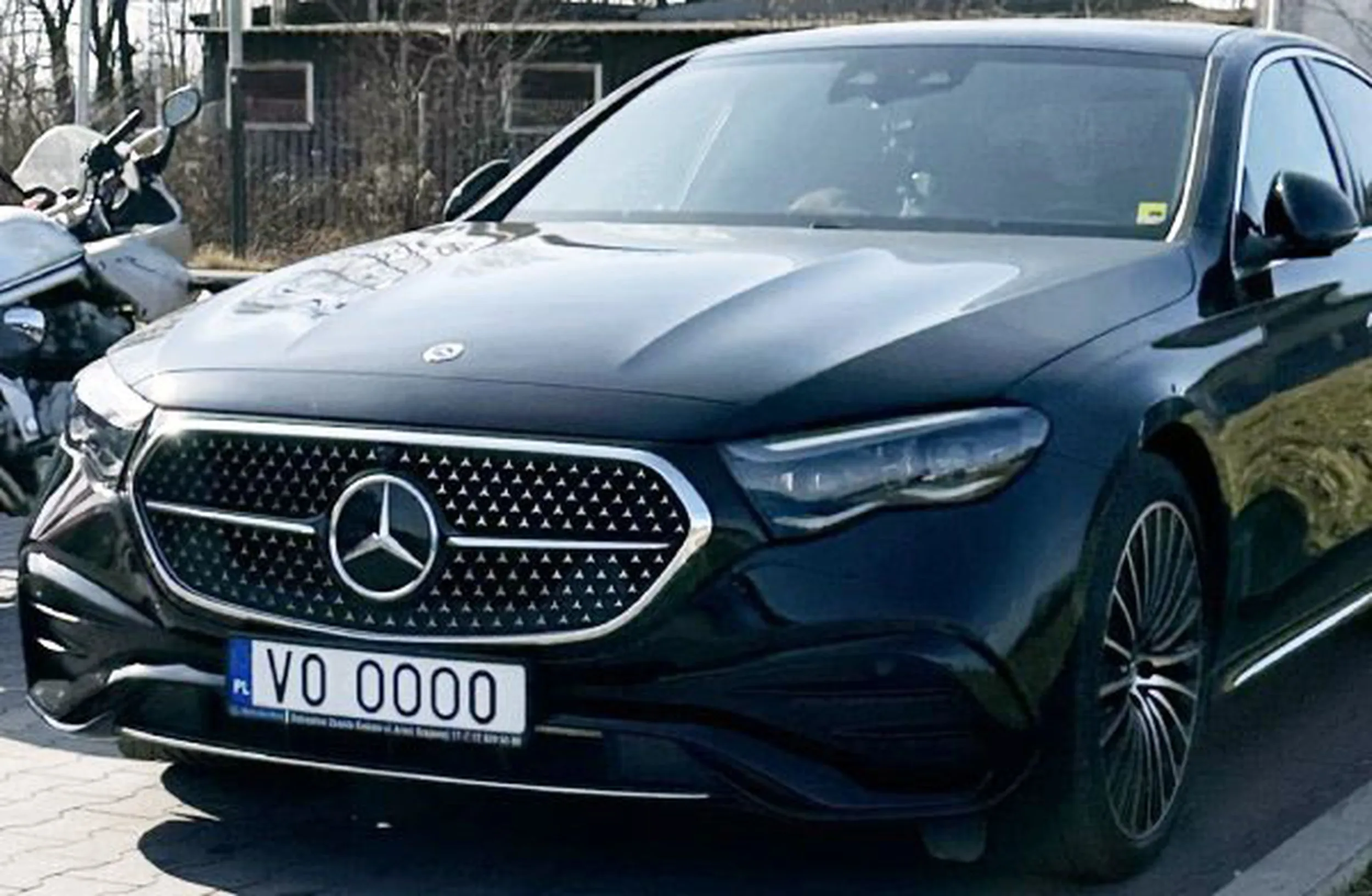 Fajny numer, blacha V0 OOO0