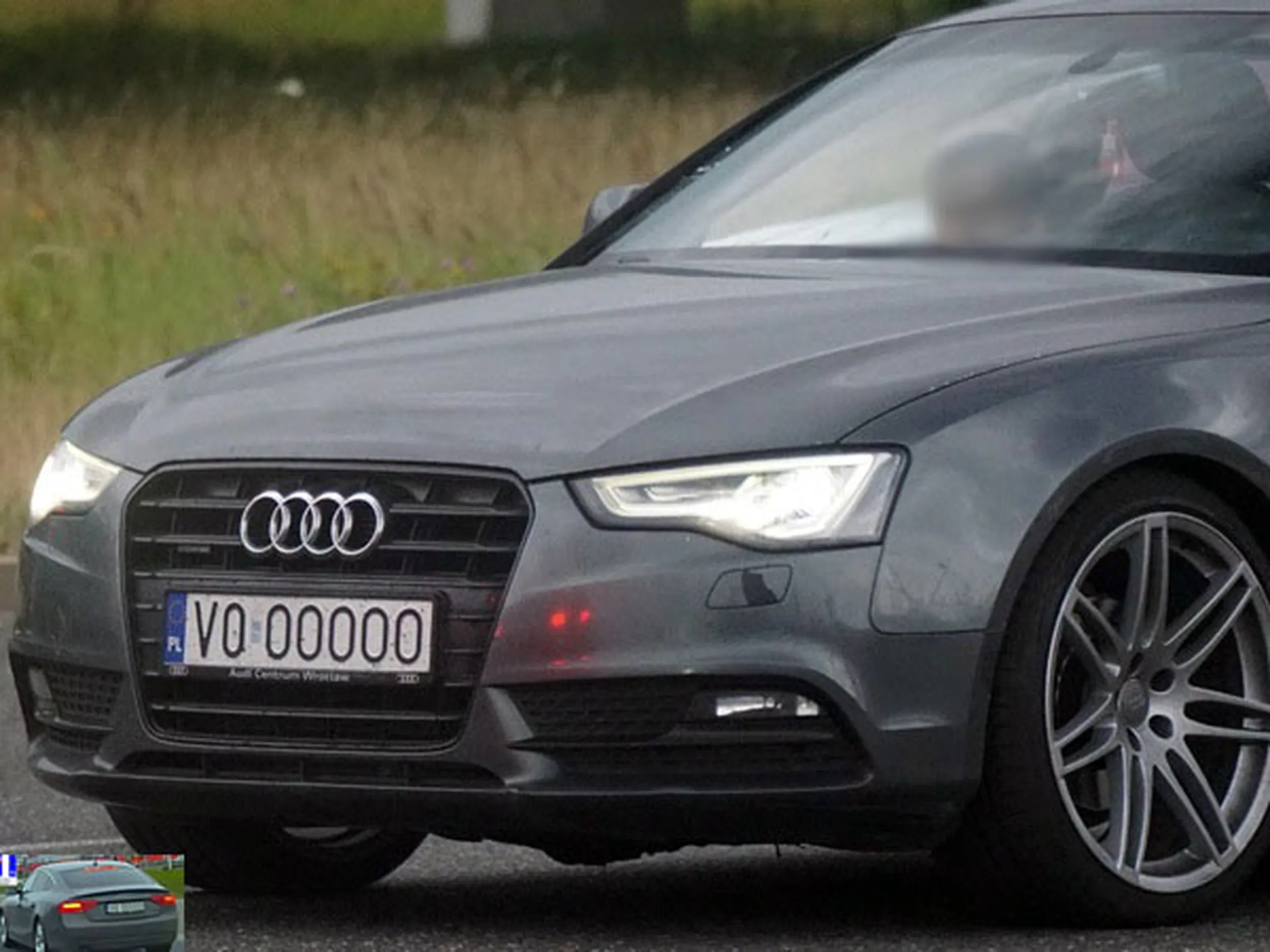 Fajny numer, blacha V0 OOOOO