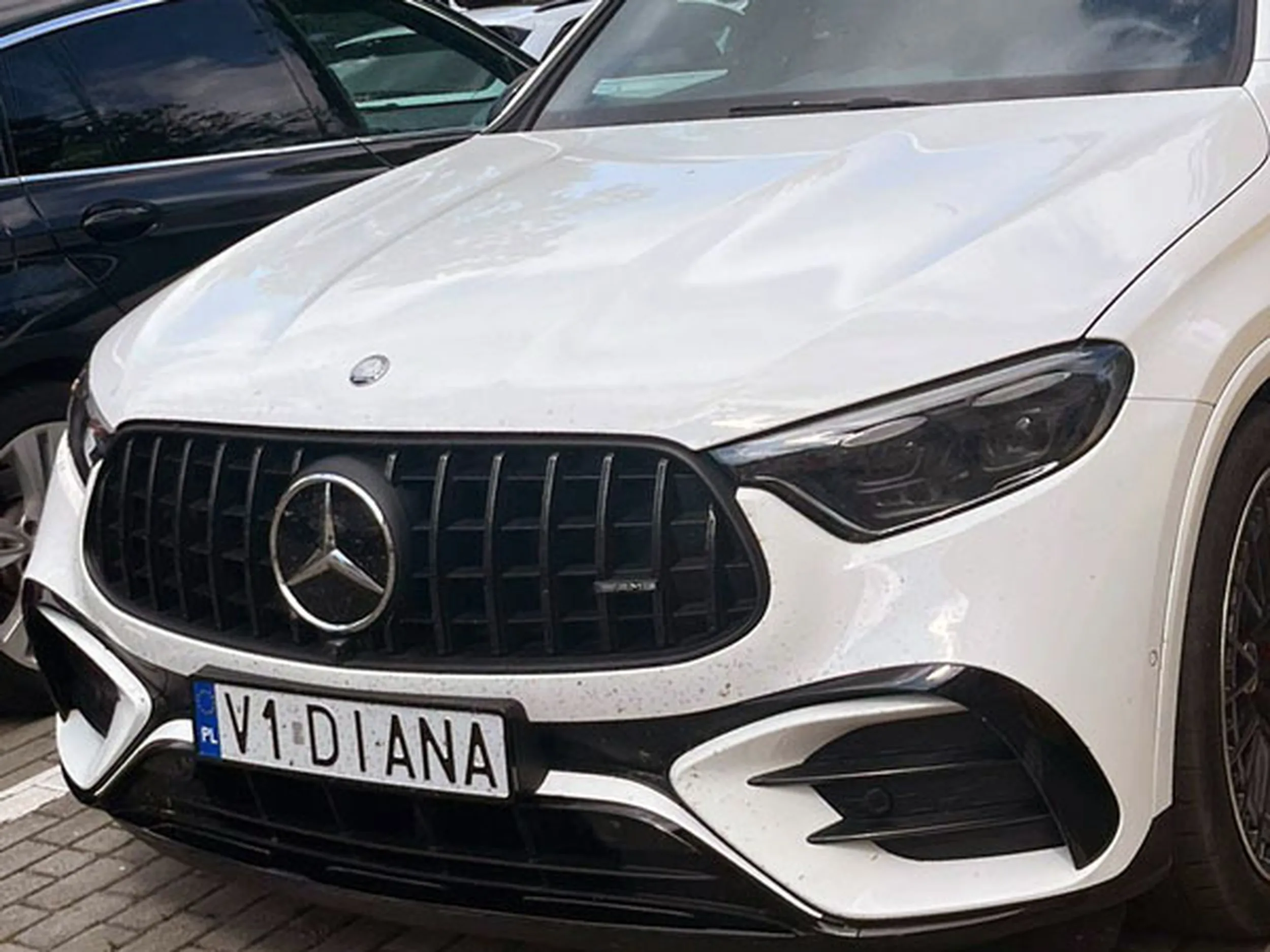 Fajny numer, blacha V1 DIANA