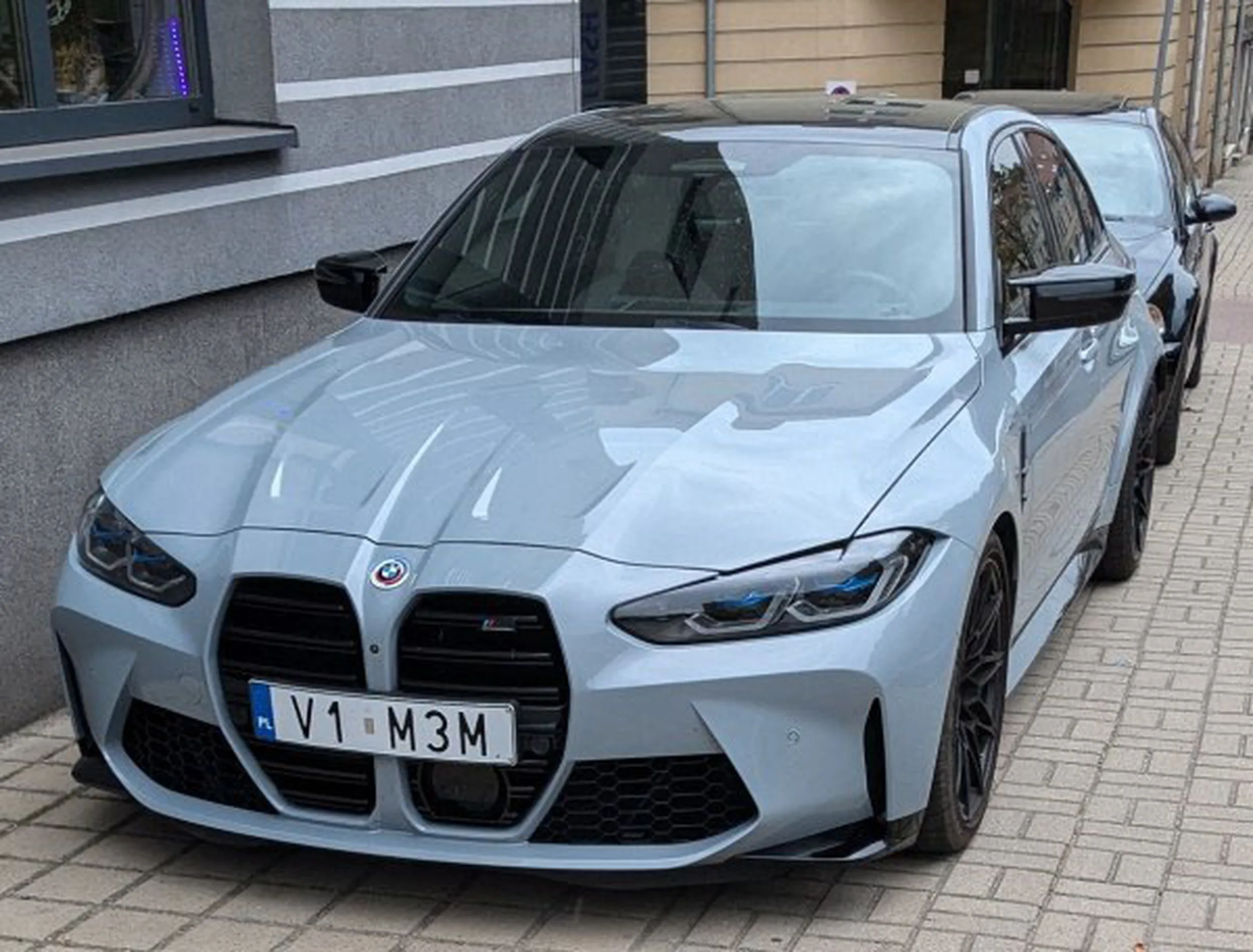 Fajny numer, blacha V1 M3M