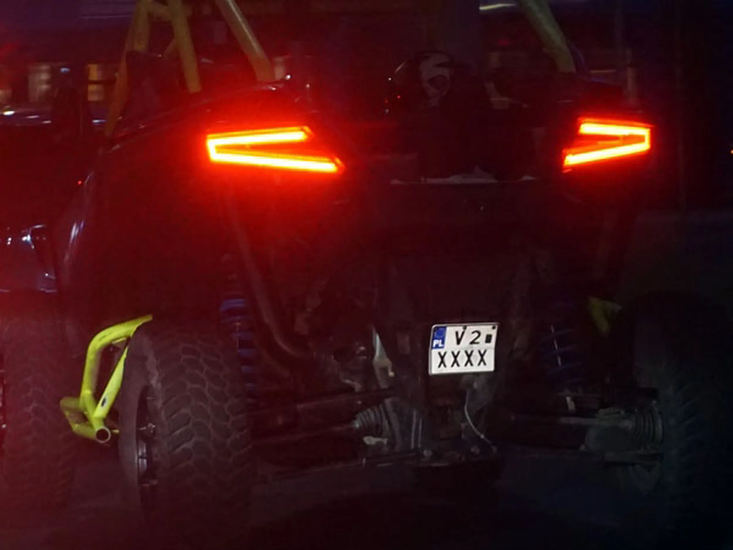 Fajny numer, blacha V2 XXXX