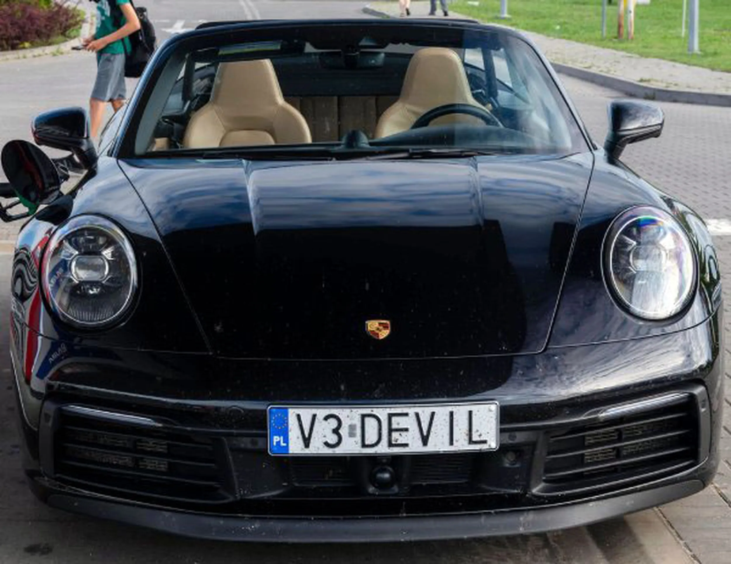 Fajny numer, blacha V3 DEVIL