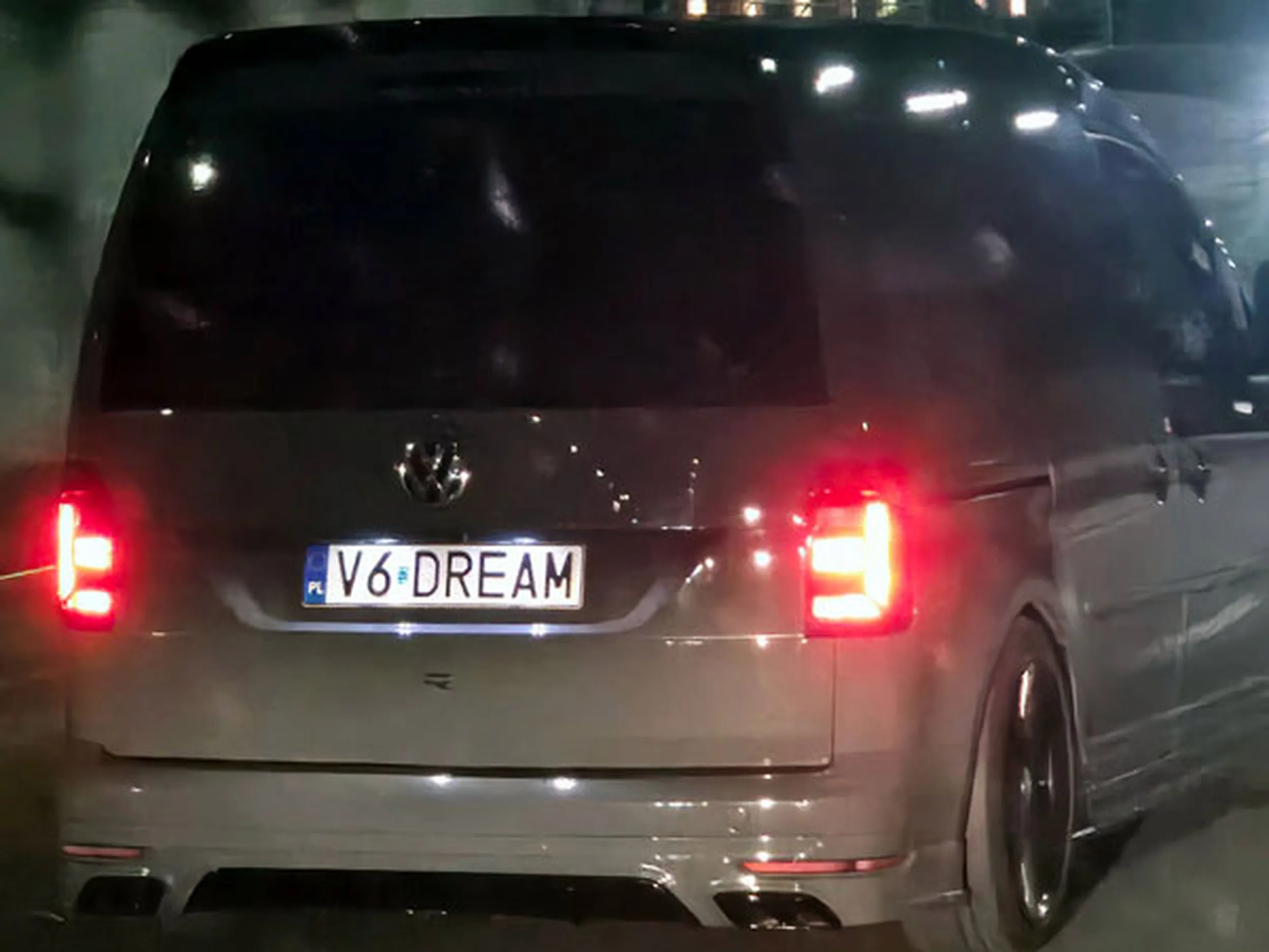 Fajny numer, blacha V6 DREAM