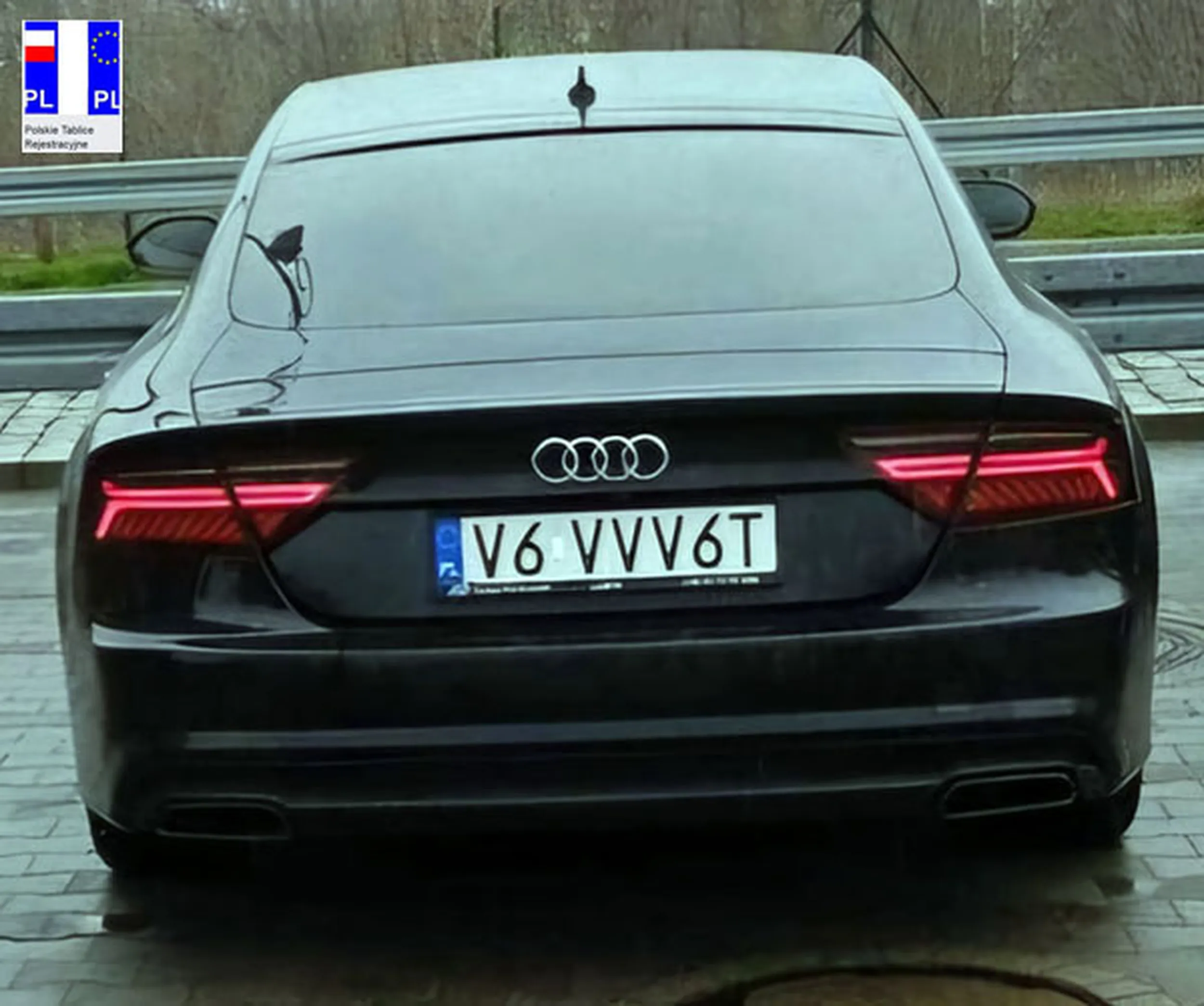 Fajny numer, blacha V6 VVV6T