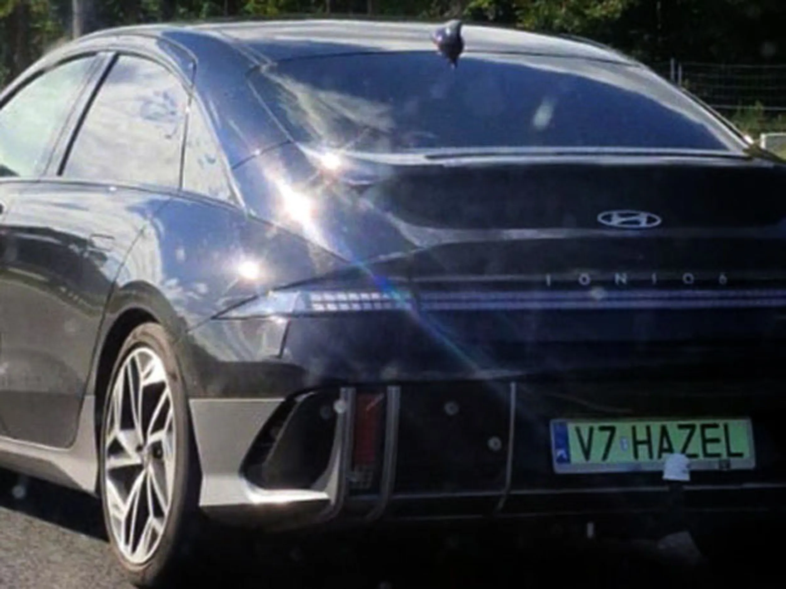 Fajny numer, blacha V7 HAZEL