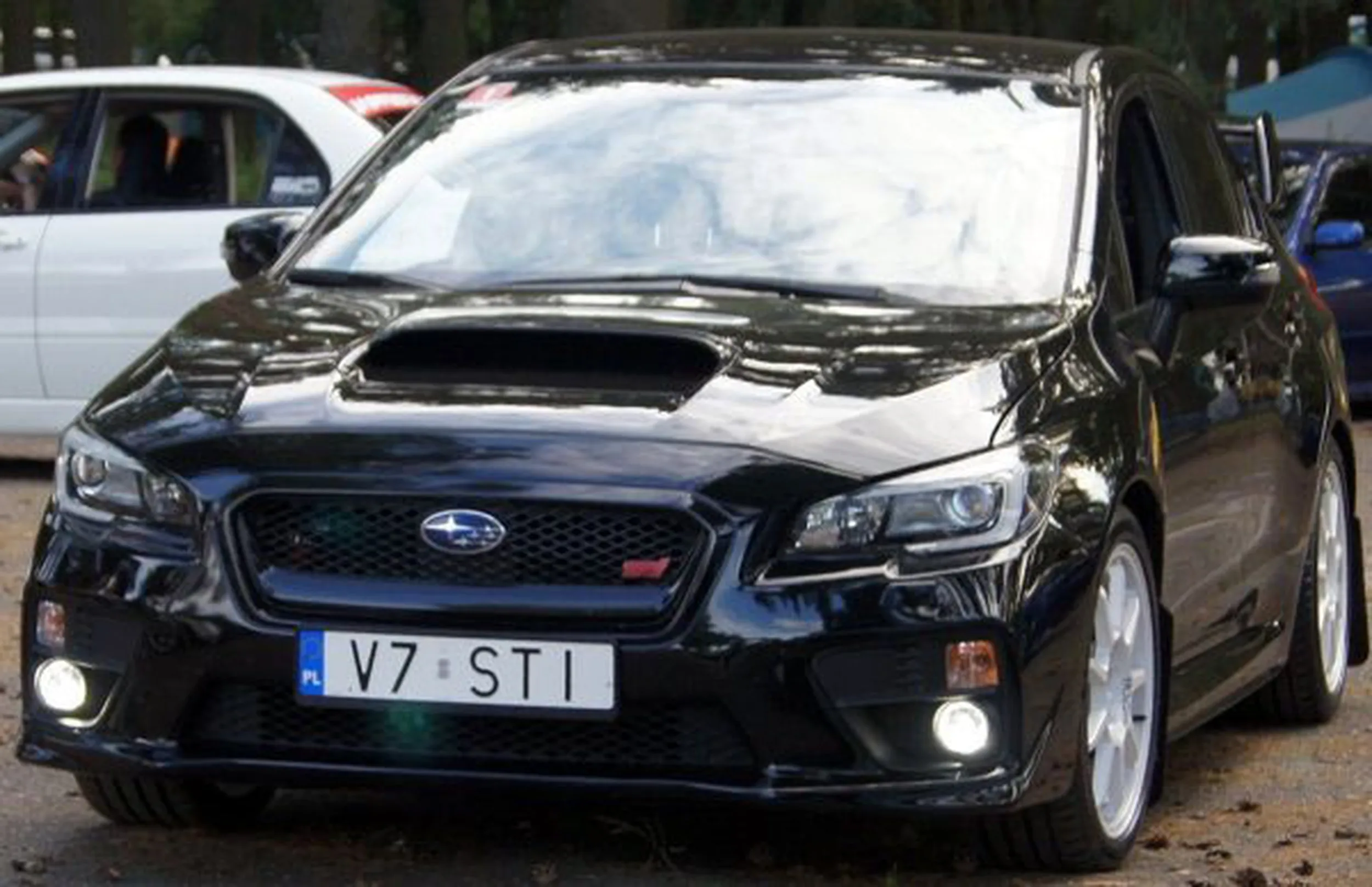 Fajny numer, blacha V7 STI