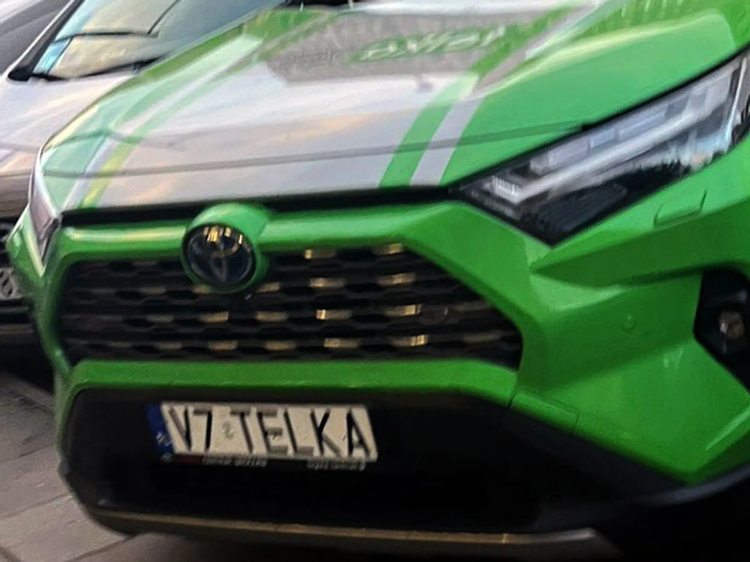 Fajny numer, blacha V7 TELKA