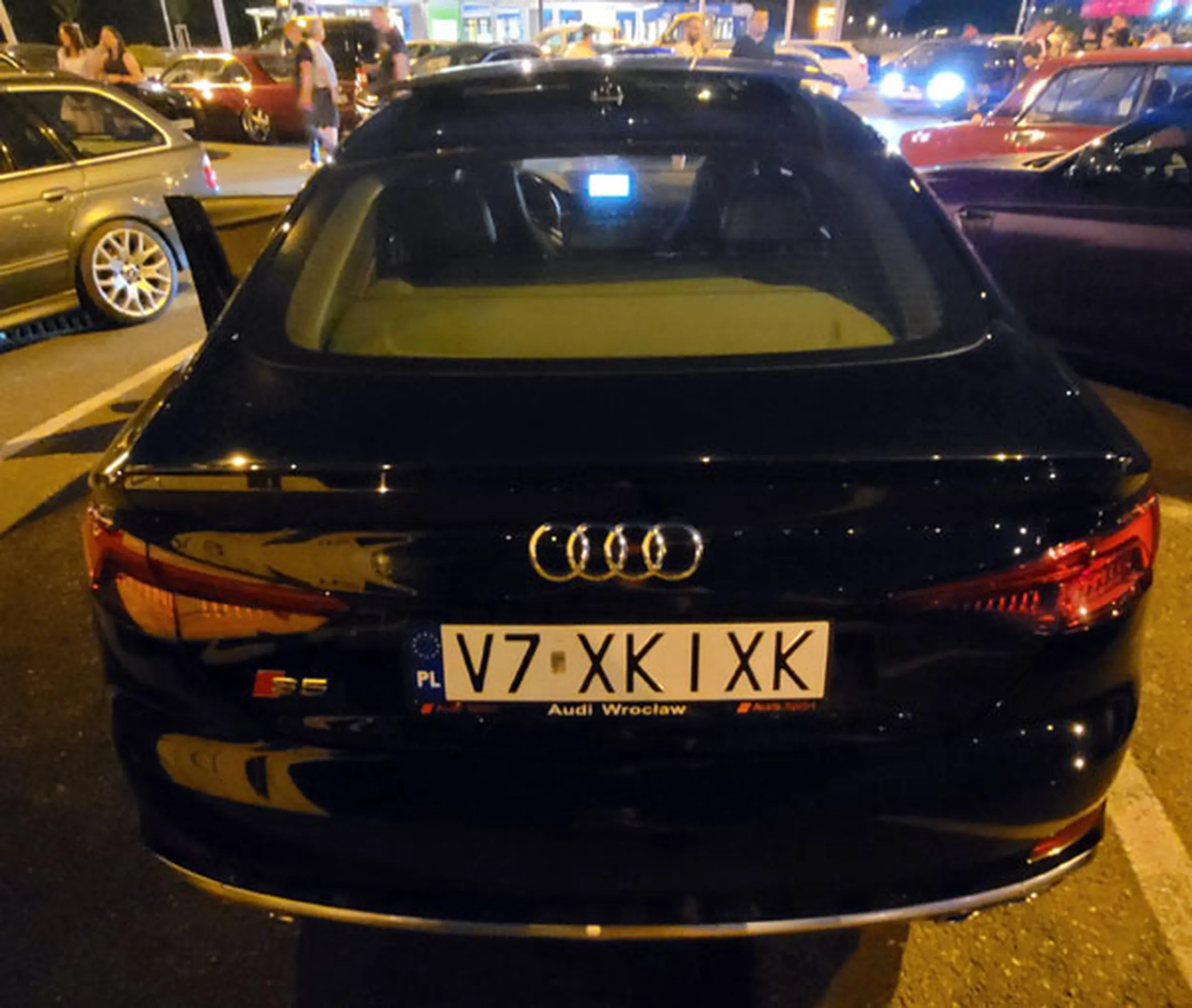 Fajny numer, blacha V7 XKIXK