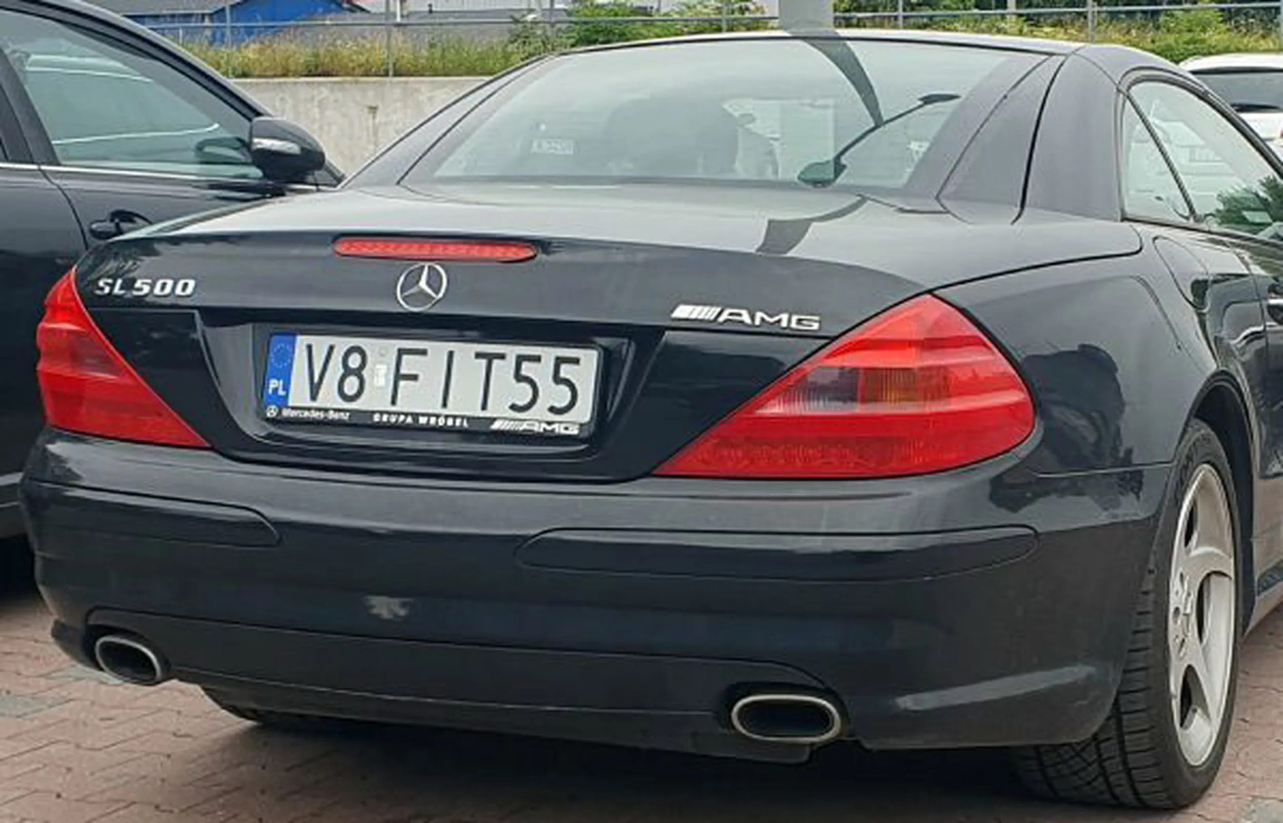 Fajny numer, blacha V8 FIT55