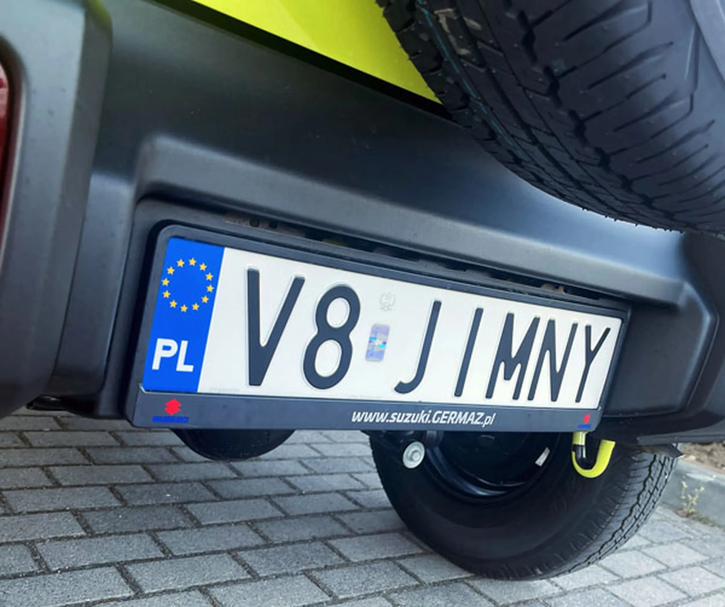 Fajny numer, blacha V8 JIMNY