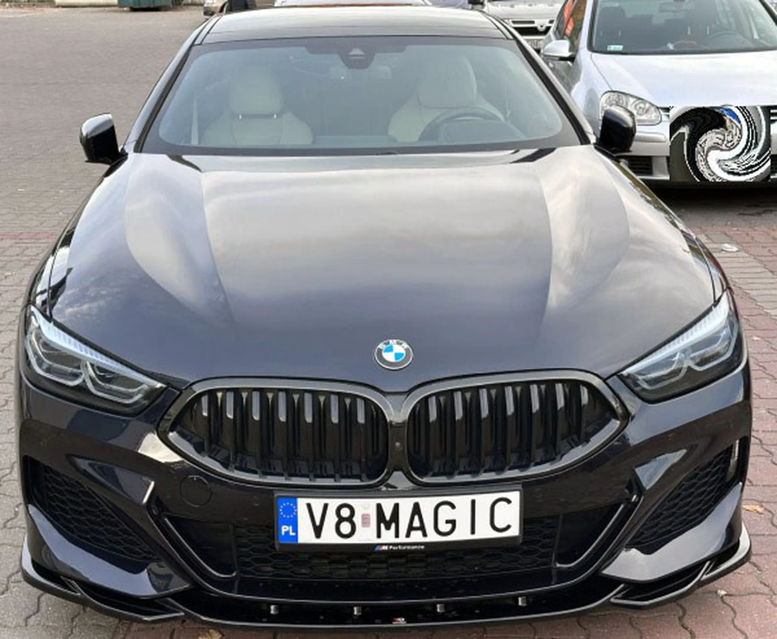 Fajny numer, blacha V8 MAGIC