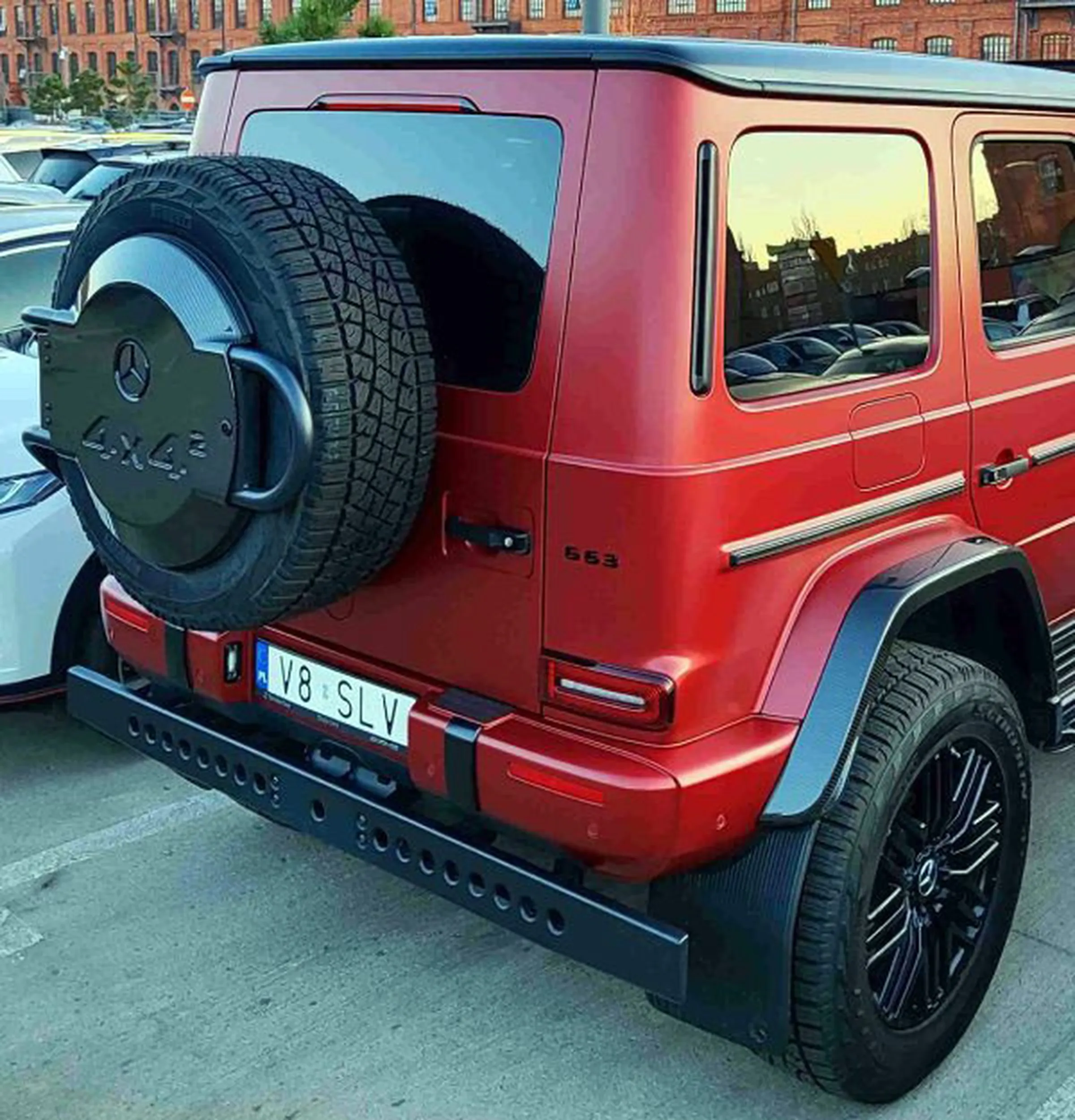 Fajny numer, blacha V8 SLV