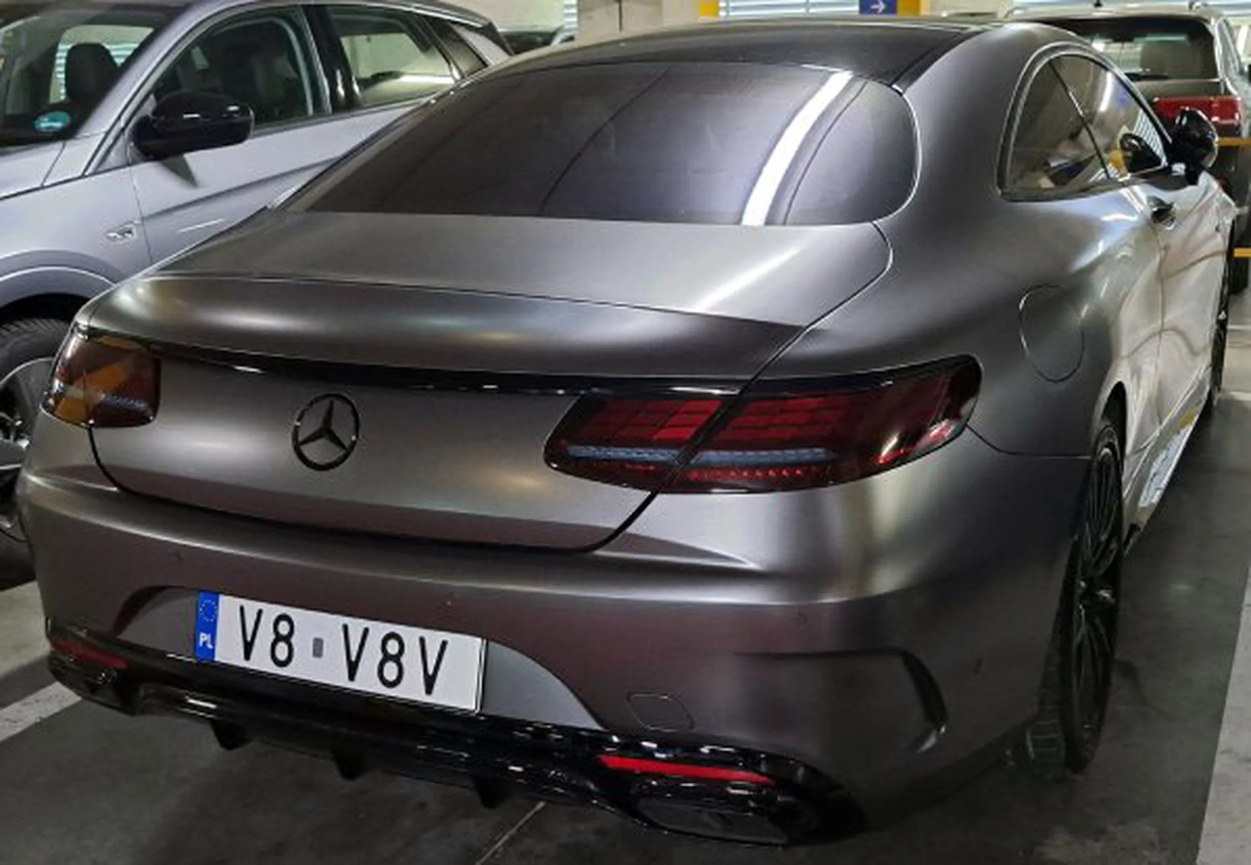 Fajny numer, blacha V8 V8V