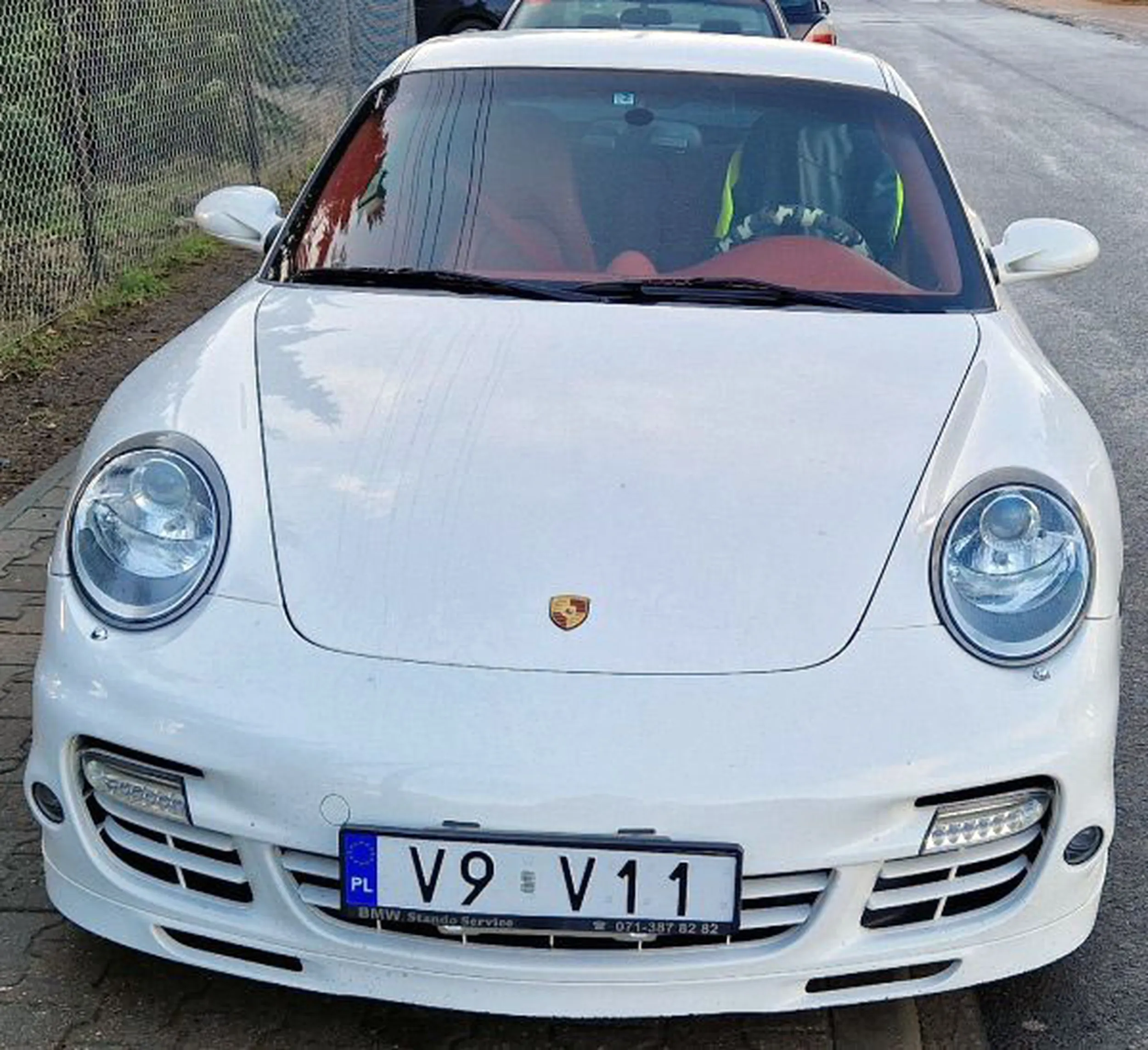 Fajny numer, blacha V9 V11