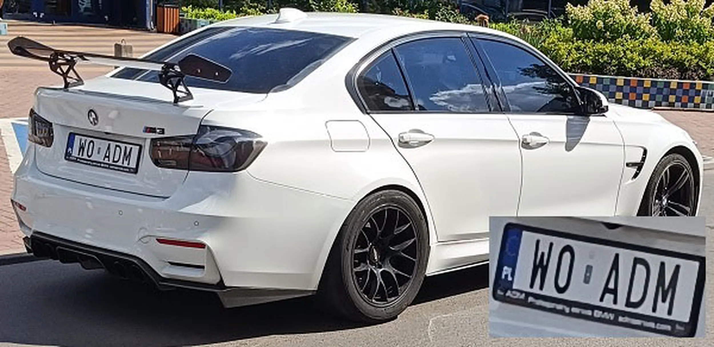 Fajny numer, blacha W0 ADM