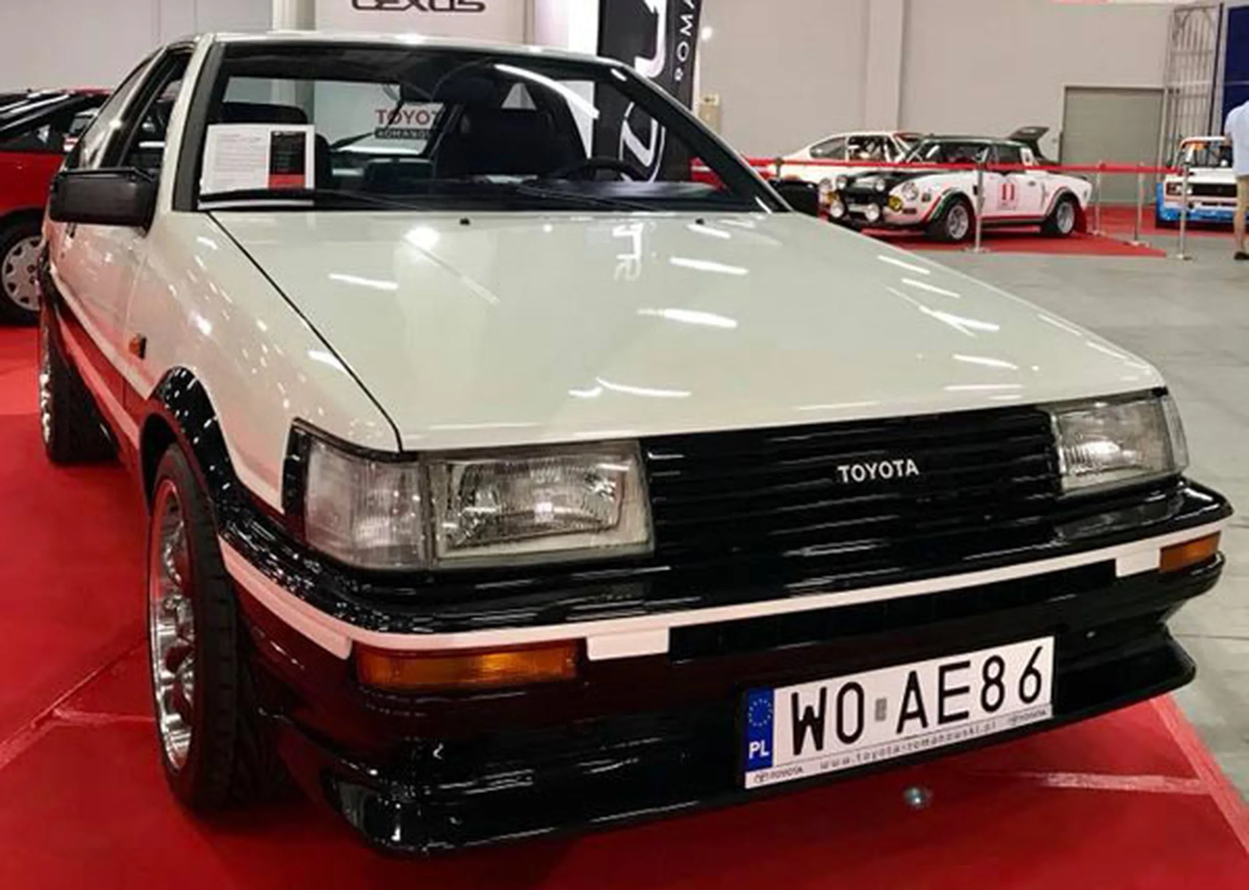 Fajny numer, blacha W0 AE86
